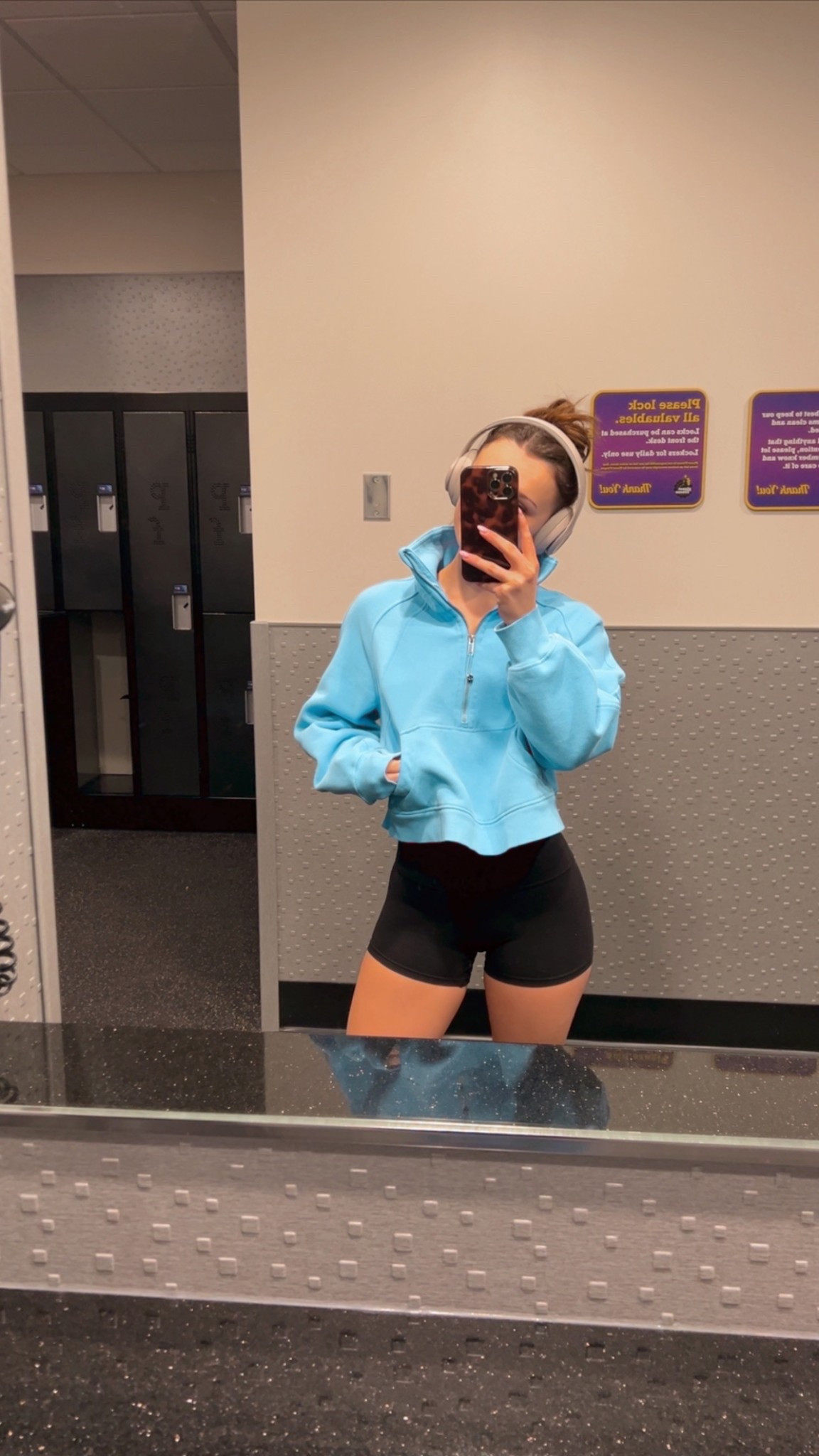 blue gym outfit 🩵

-size xs/s in hoodie
-size 2 in shorts 

they don’t sell this exact blue but i tagged the cutest teal color and the newer blue they have !

#LTKWorkwear #LTKActive #LTKStyleTip