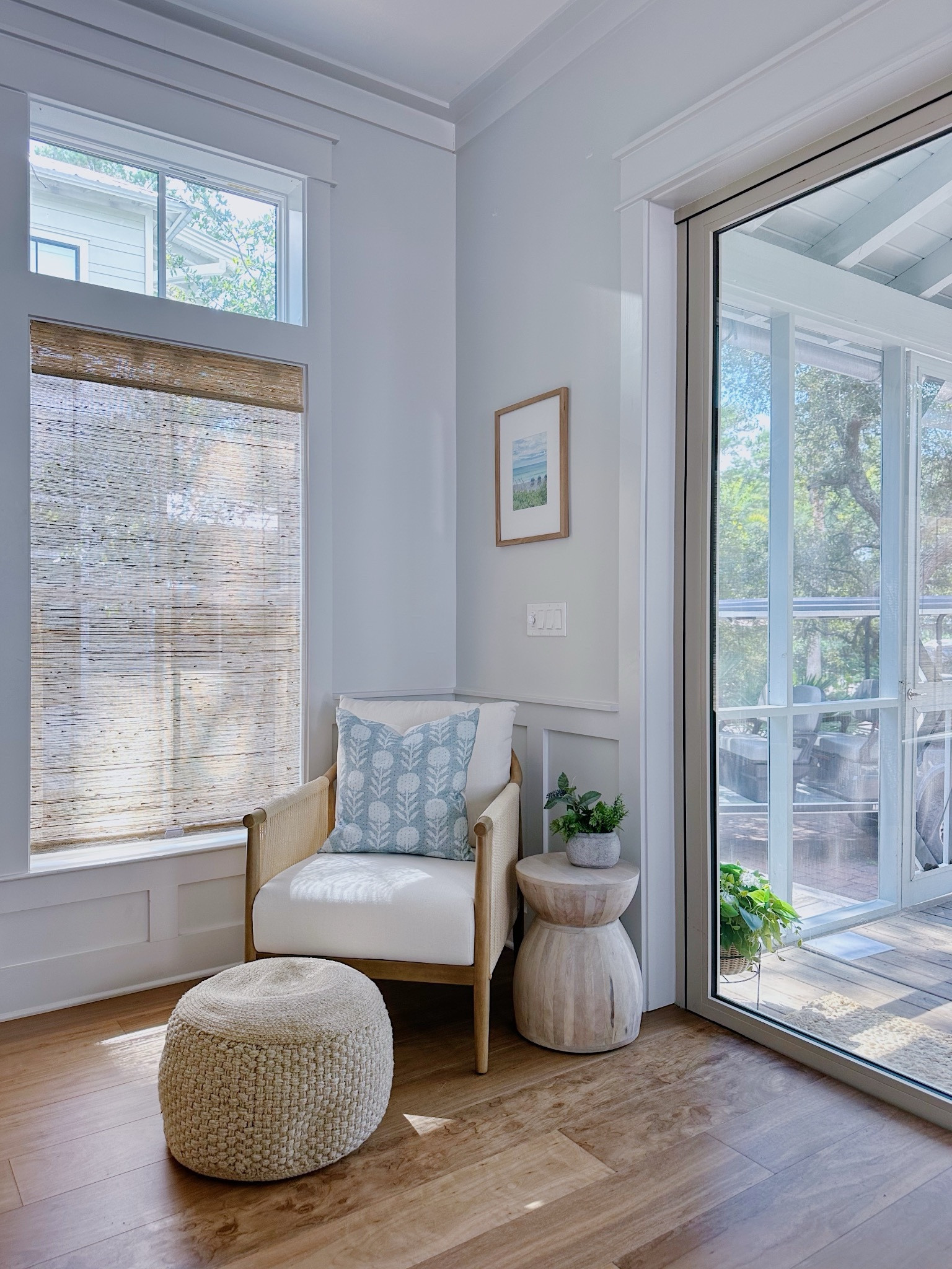 The cutest living room accent chair from Amazon on sale now!!

#livingroom #coastaldecor #accentchair

#LTKSaleAlert #LTKHome