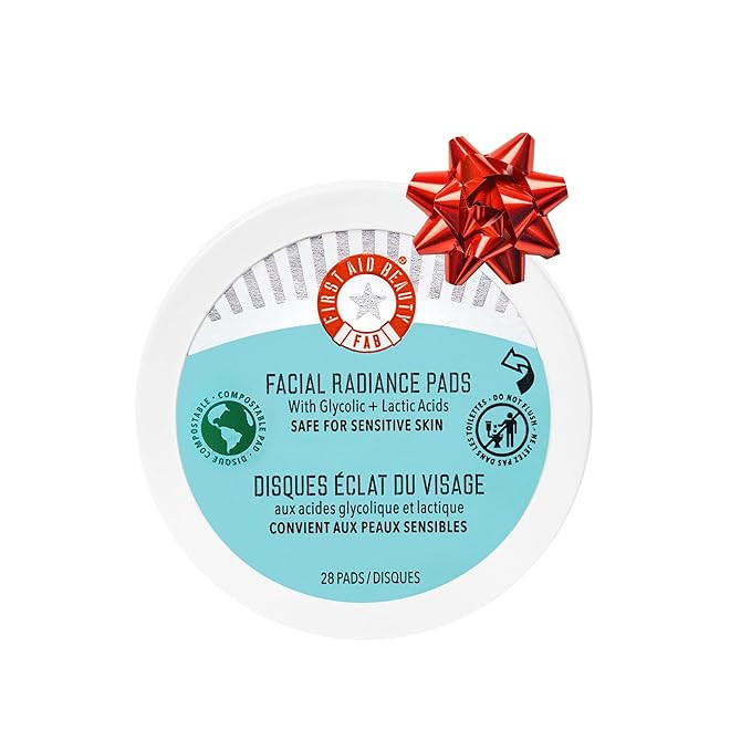 First Aid Beauty - Facial Radiance Pads with Glycolic & Lactic Acids, Daily Exfoliating Pads with... | Amazon (US)