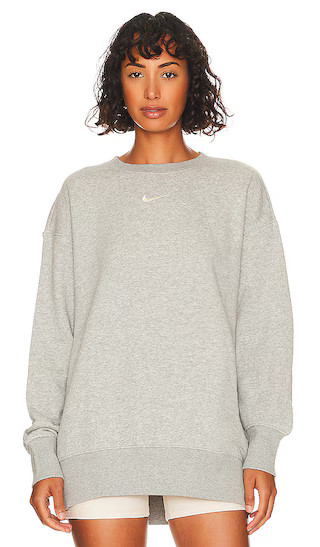 Nike NSW Fleece Crewneck Sweatshirt in Grey. - size XXS | Revolve Clothing (Global)