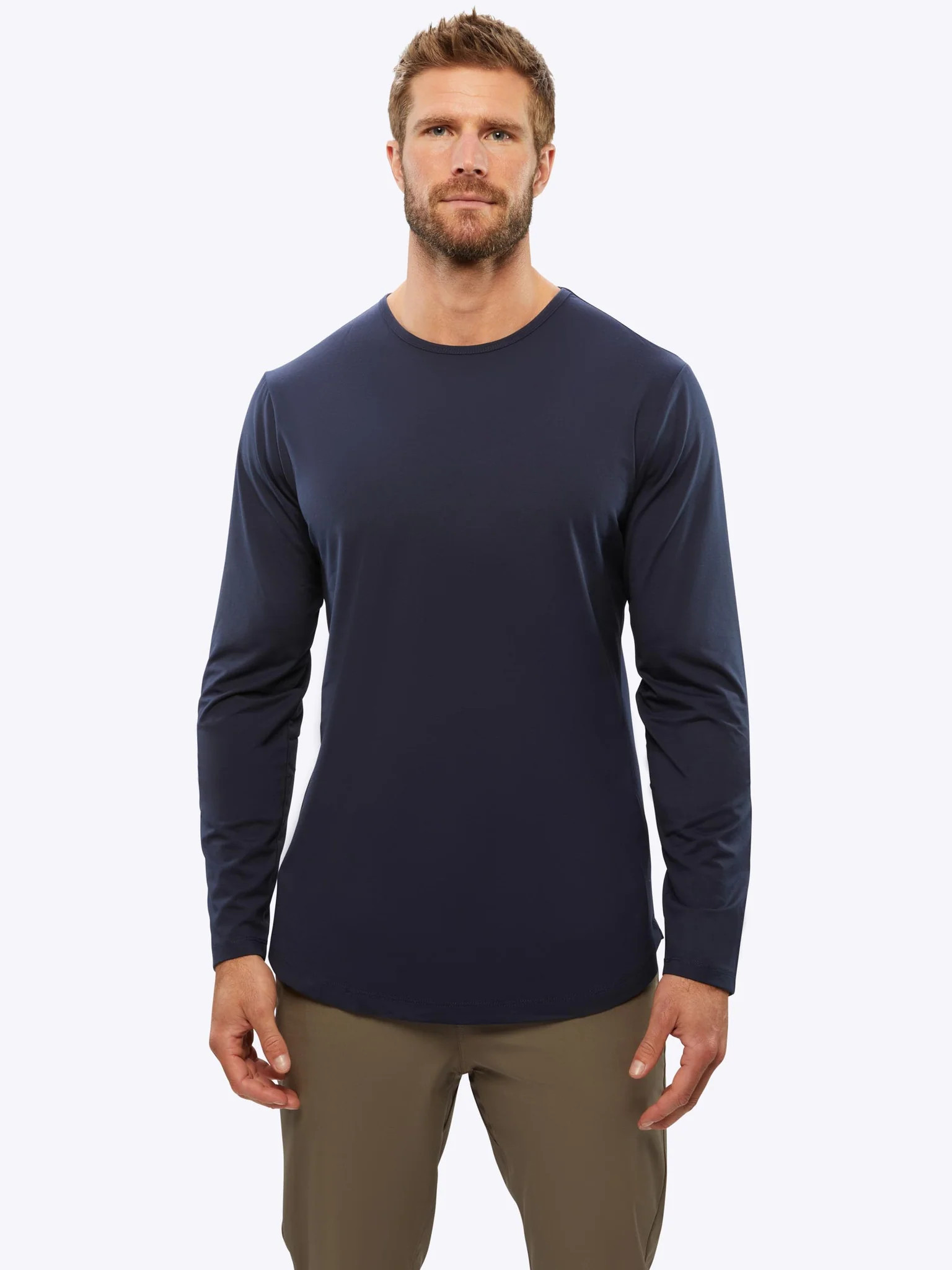 AO Long Sleeve Curve-Hem Tee | Cuts Clothing