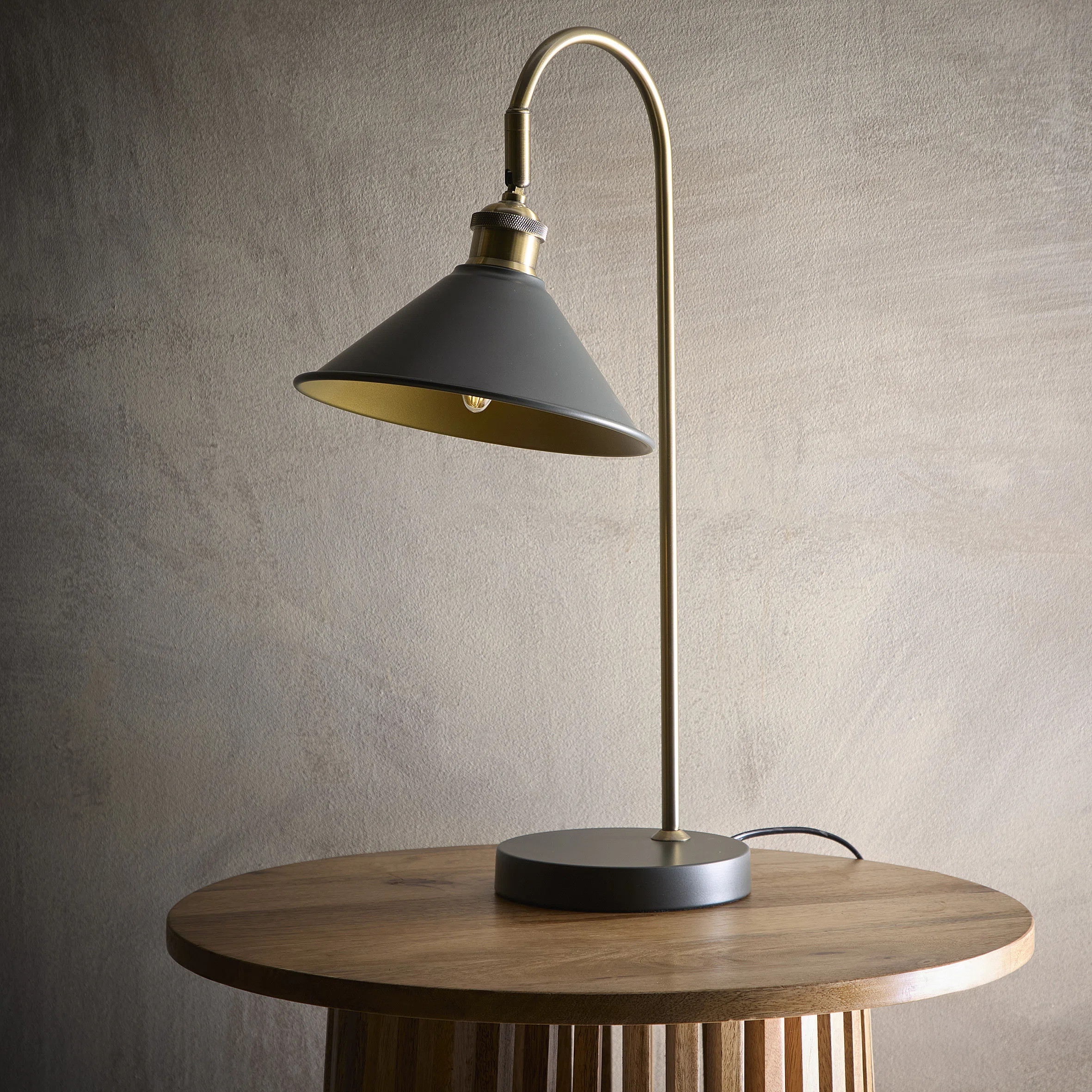 Aidyen Metal Arched Lamp | Wayfair UK