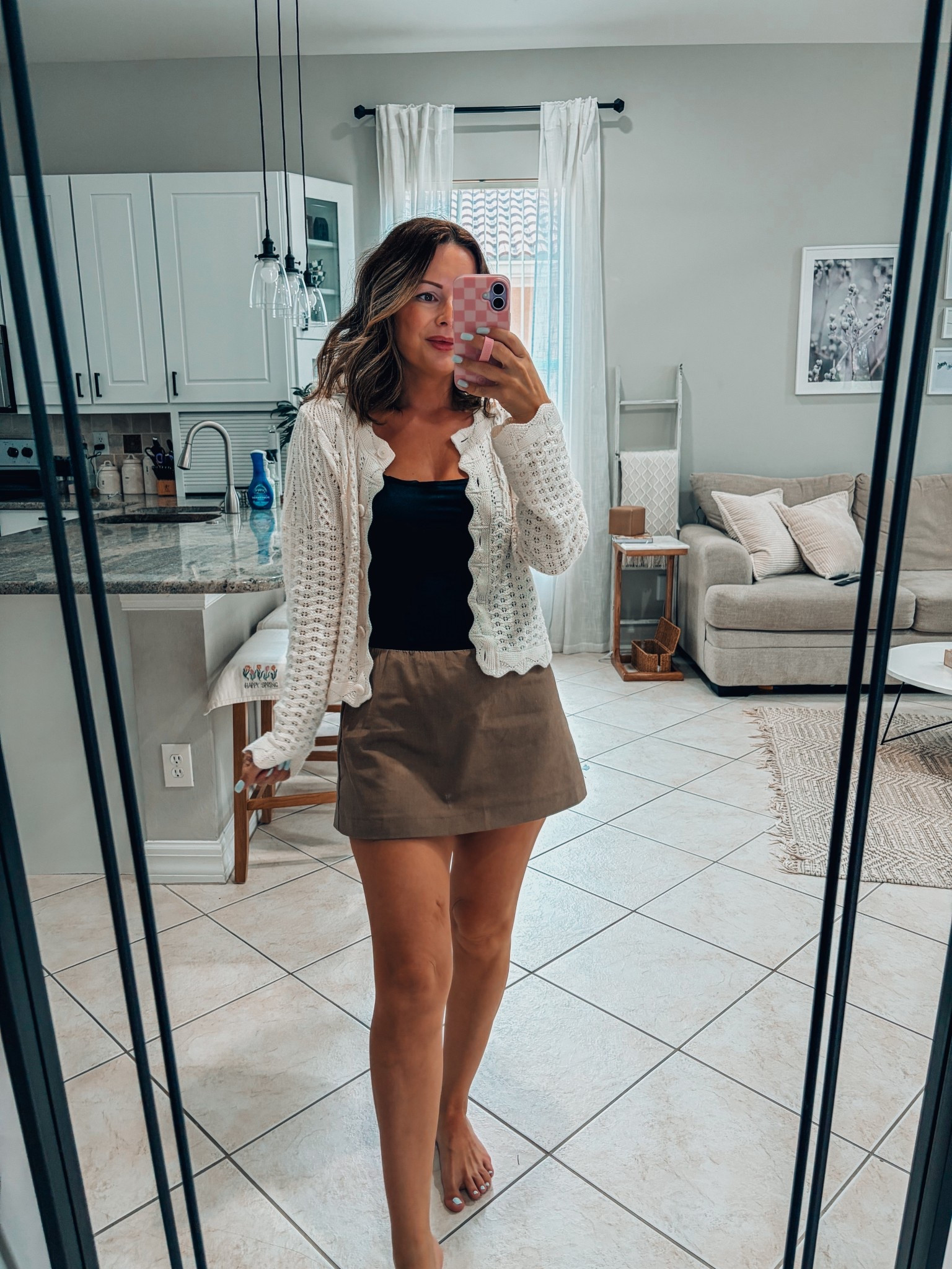 Nothing cuter than this cardigan 💖 

#LTKootd #LTKdayinmylife #LTKgrwm