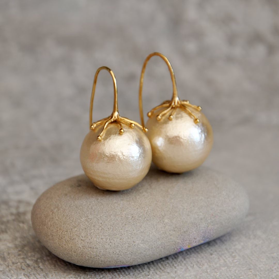 Statement Gold Pearl Earrings Very Large Earrings Pearl Dangle - Etsy | Etsy (US)