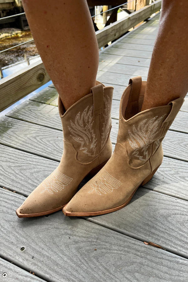 Claire boots, taupe | Mimi Seabrook