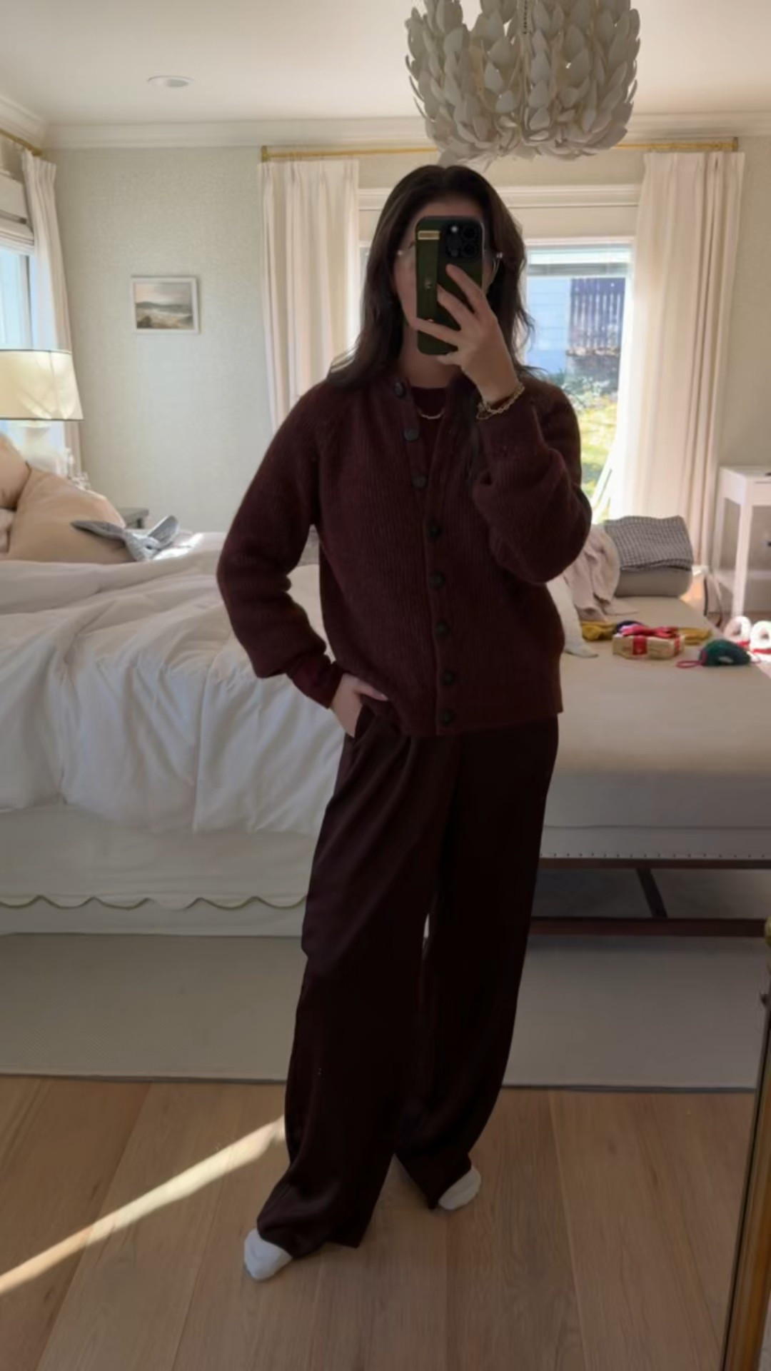 Loving this fall monochrome outfit 🤎🍂 #FallOutfitInspo #MaroonAesthetic #FallStyle #SweaterWeather #OOTDFall #ChicFallLooks #FallFashionFinds #AutumnStyle #NeutralOutfits #TrendyFallOutfit #FallVibes #CozyChic #LTKFall #LTKOutfitInspo #LTKStyle

#LTKootd #LTKStyleTip #LTKmomlife