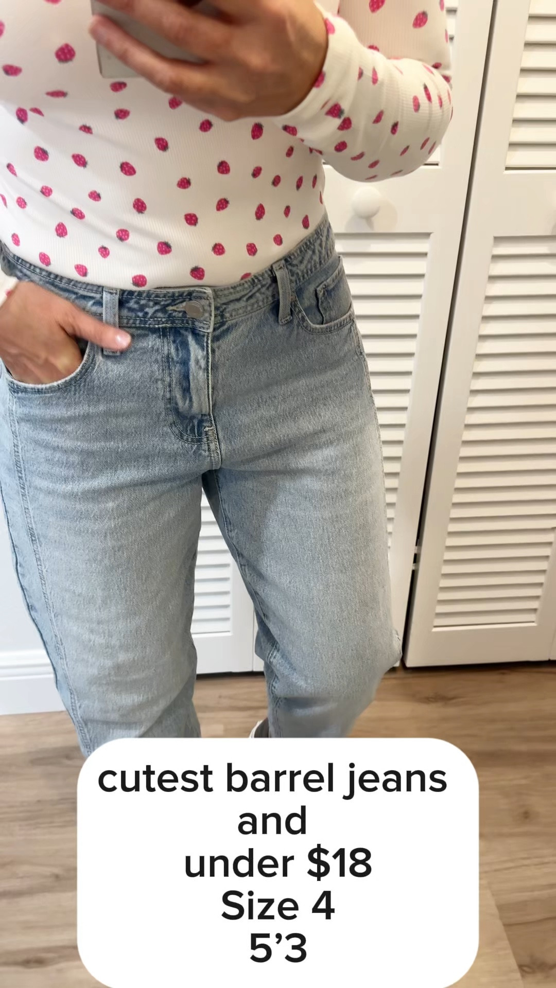 Grab them before they sell out!!

Under $18!! 🙌🏼
My top and vans are in stock too!!

So cute for spring! 🌷🌷🌷

#walmartfashion #barreljeans #budgetstyle #affordablefashion #walmart


#LTKPetite #LTKOver40 #LTKFindsUnder50