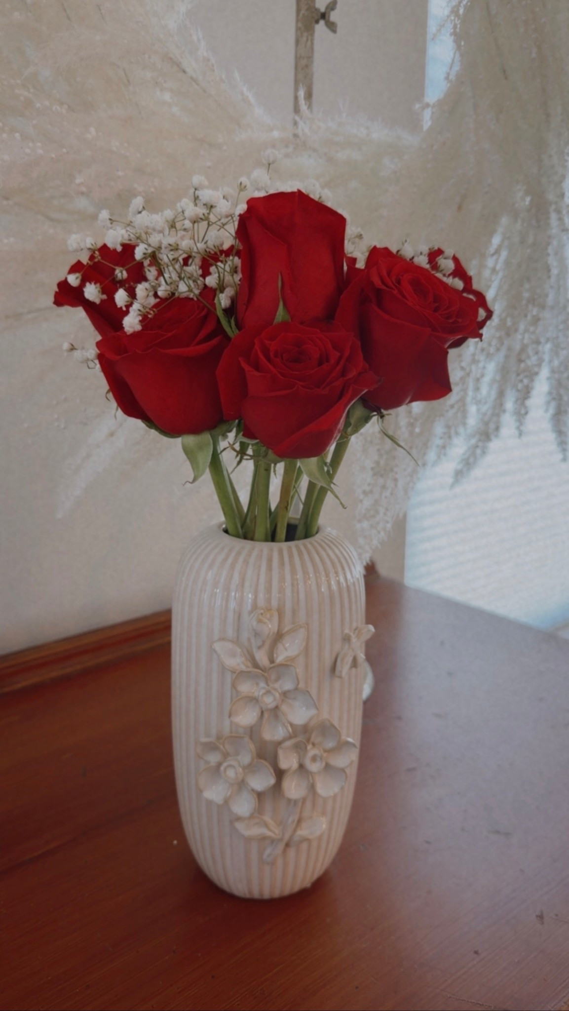 Roses from my husband… so blessed 🌹🤍
It’s the thoughtful little moments that mean the most.

Shop my look & favorites in my LTK!

#LTKfamily #GratefulHeart #SoBlessed #LittleThingsMatter #LTKlife #LoveInTheDetails #GiftedWithLove #EverydayJoy