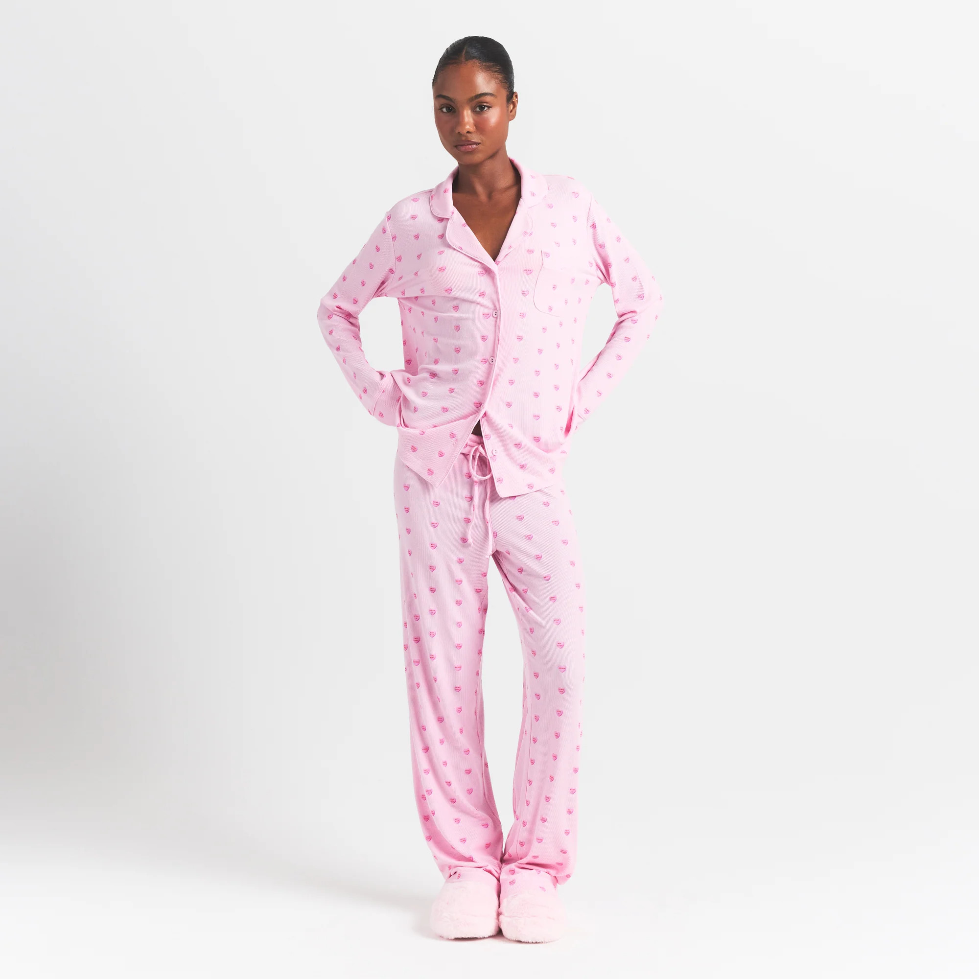 SOFT LOUNGE SWEETHEARTS® SLEEP SET | PINK SKIMS SWEETS | SKIMS | SKIMS (US)