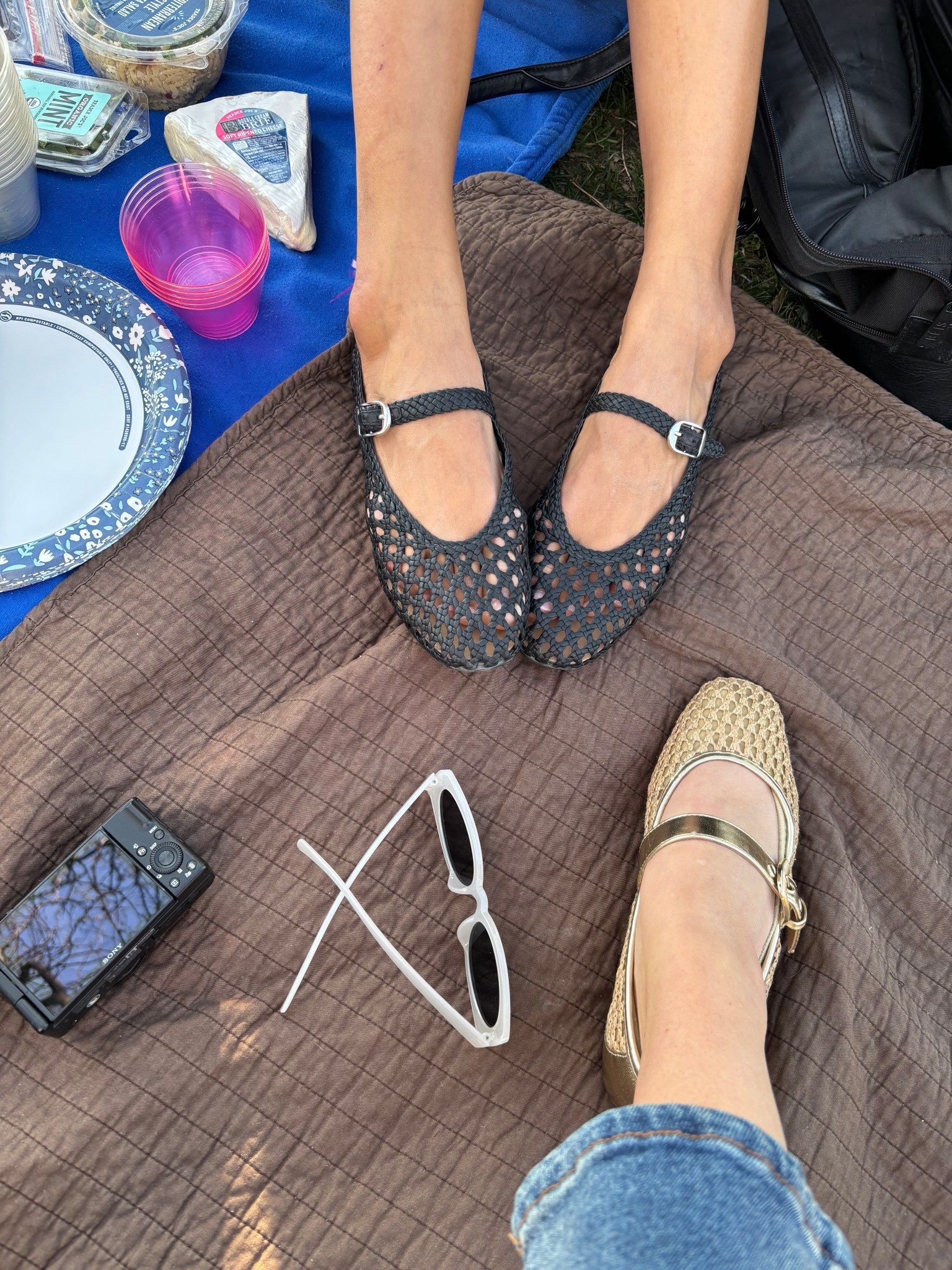 Can’t wait for spring time to bring back these flats. I love them so much and they’re so comfy  

#LTKootd #LTKSpringSale #LTKSeasonal