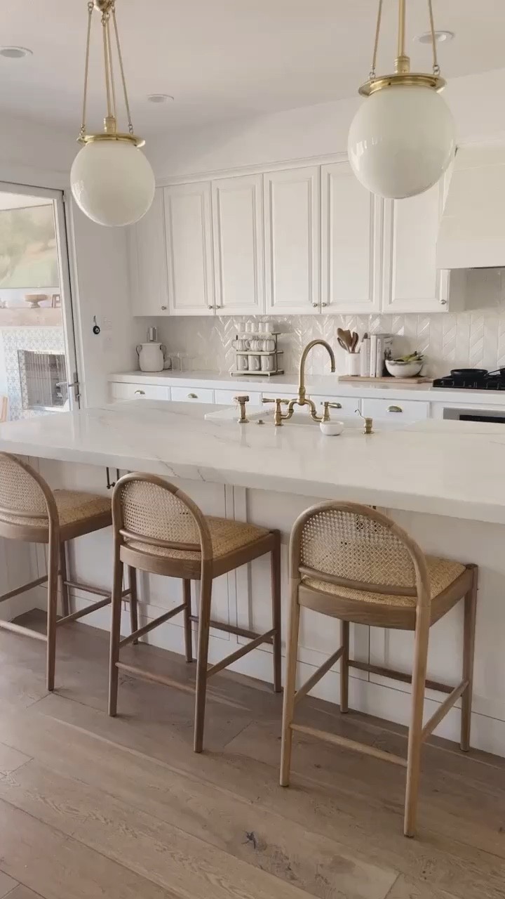 New bar stools, home decor, kitchen decor, StylinAylinHome 

#LTKstyletip #LTKhome #LTKunder100