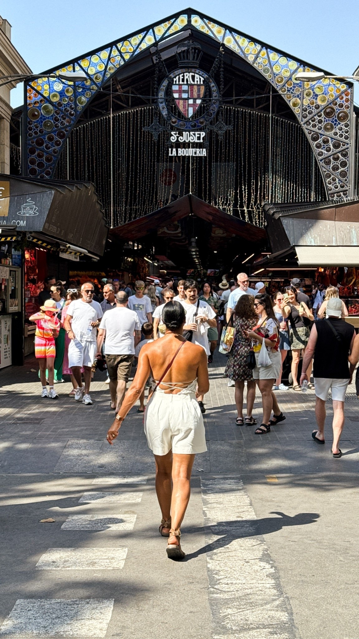 Still dreaming about Barcelona ✨loved this Zara set! Why are the Zara’s in Europe so good?!

#LTKTravel #LTKFindsUnder100 #LTKSeasonal