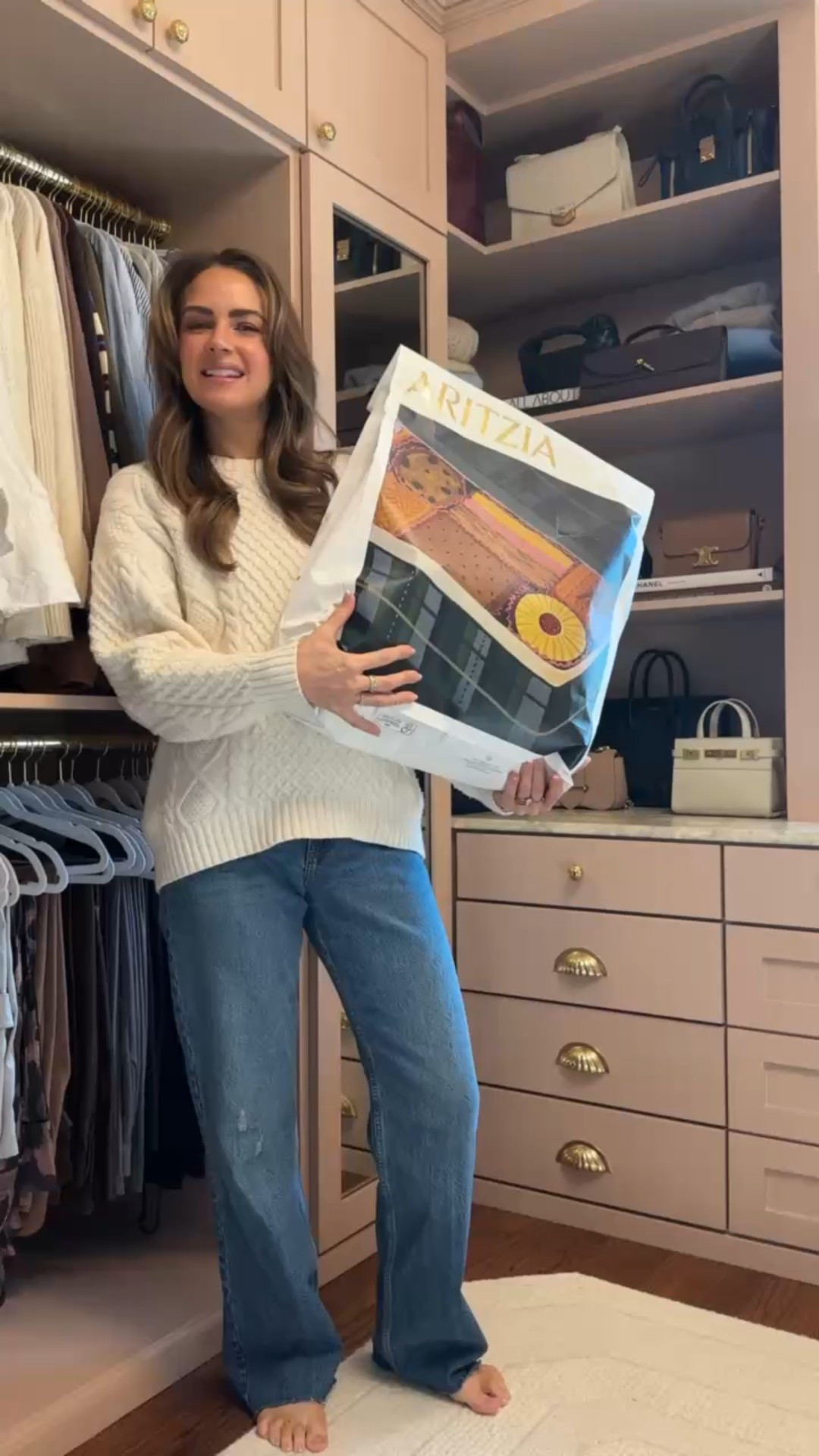 ARITZIA HAUL✨ 
Sweater - small
Pants - small
Denim shirt - small
Dress - 2
Cardigan - small



#LTKootd #LTKSaleAlert #LTKHoliday