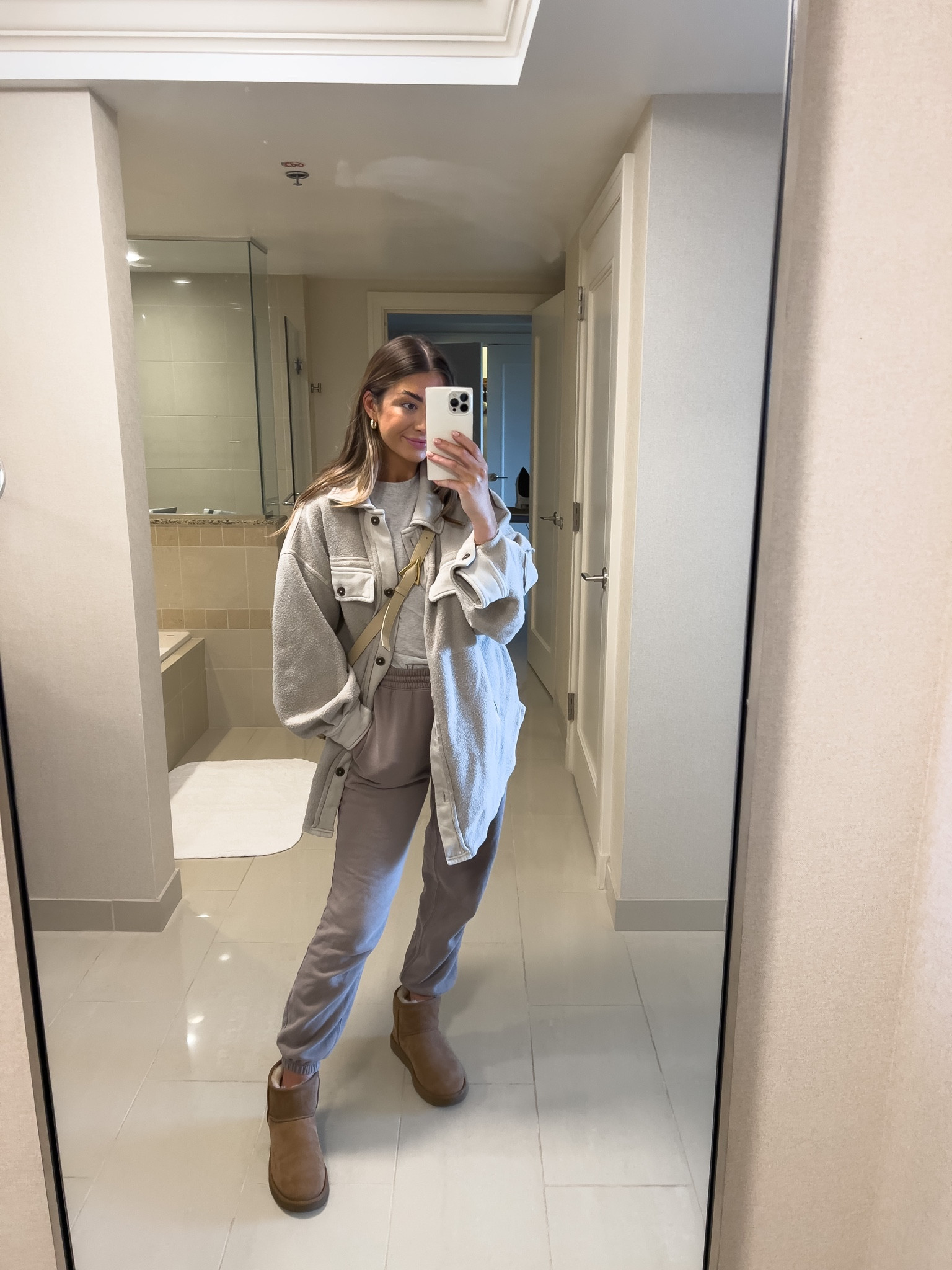 Cozy casual outfit of the day 🤍 


#LTKSeasonal