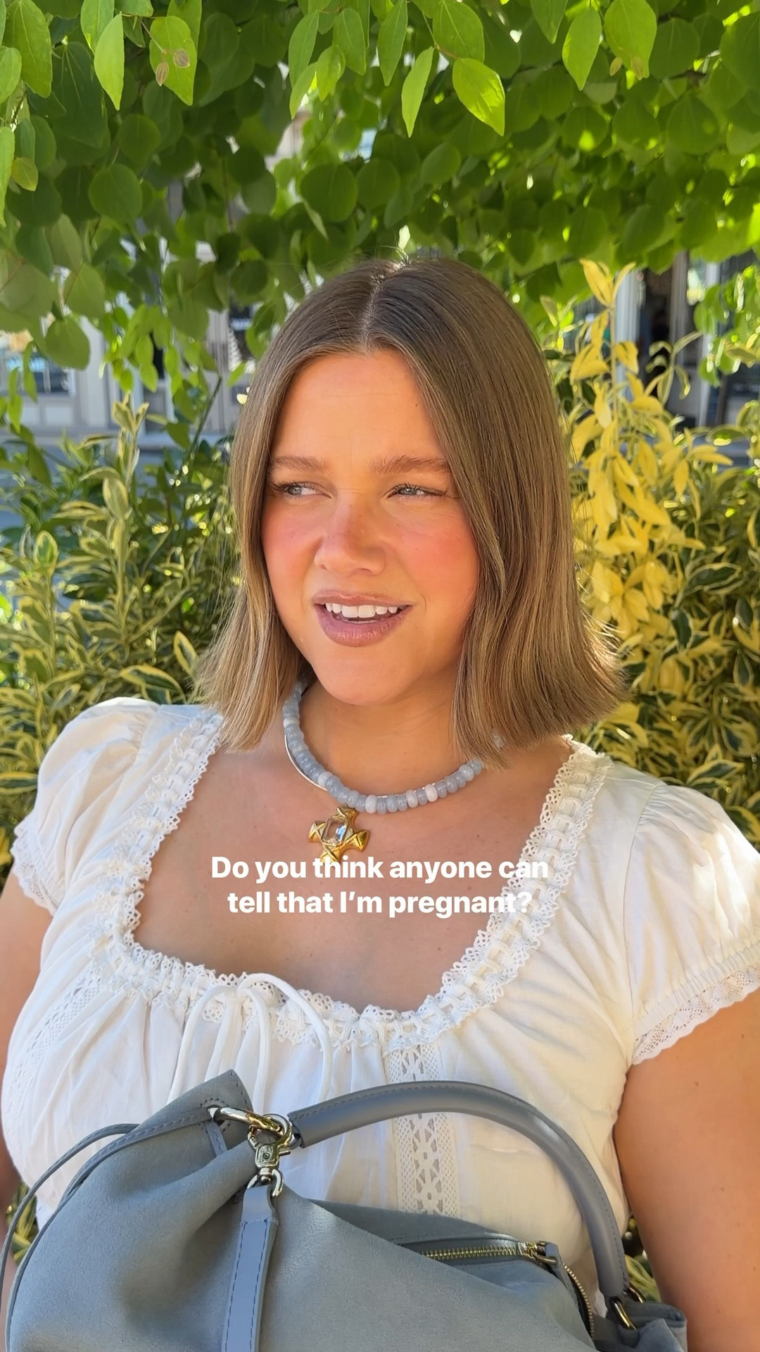 Dress size medium if between sizes go down they have generous sizing and it’s lined which is amazing!! Linking bra also. Sandals true to size. Bracha jewelry code: BRE15


#pregnancystyle #pregnant #bresheppard #summeraccessories #summerstyle #shorthair #doen #ivycityco #baublebar #bracha #bumpstyle