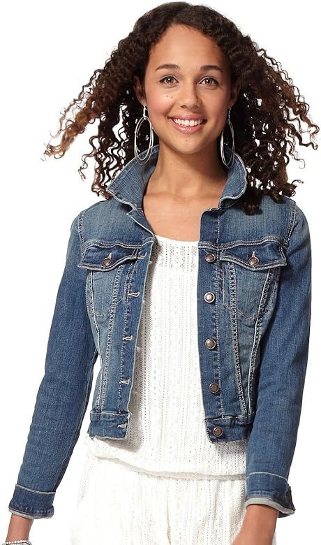 Jessica Simpson Women's Superloved Pixie Crop Jean Jacket, Jefford, Small at Amazon Women's Coats... | Amazon (US)