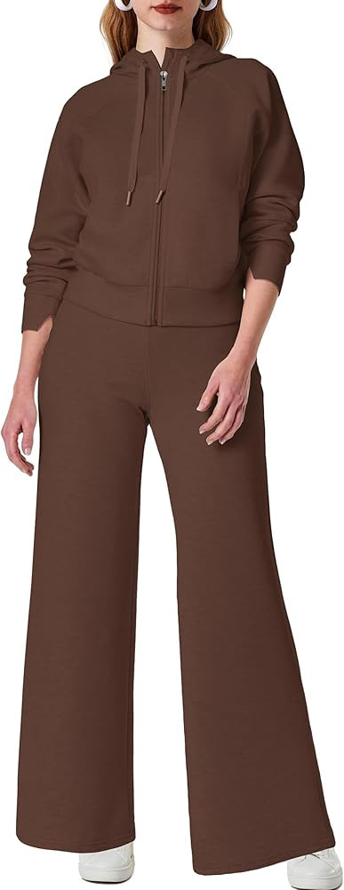 SuperPrity Women 2 Piece Outfits Sweatsuits 2024 Fall Zip Up Hoodie Sweatshirt Sweatpants Tracksu... | Amazon (US)