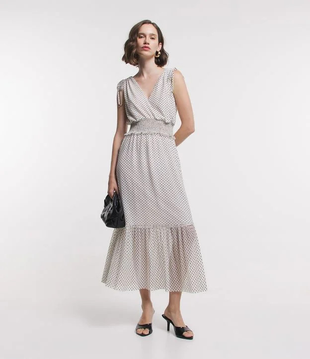 Vestido Longo Sem Manga em Tule com Poás Estampados Off White | Renner (BR)