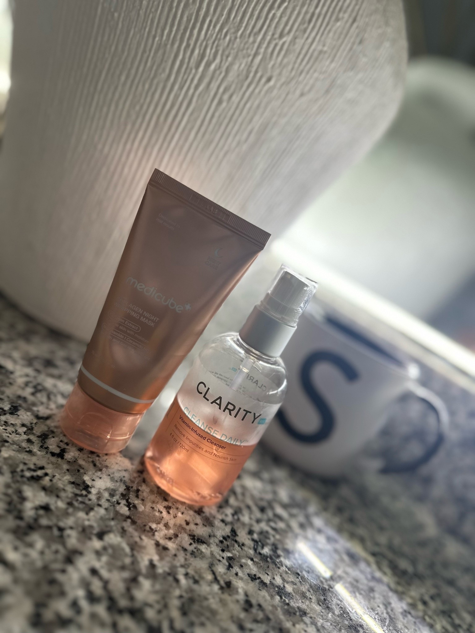 Nighttime skin care. Overnight mask from medicube. Peel off in the morning. Collagen mask. Repair skin brighten skin

#LTKgrwm #LTKselfcare #LTKSaleAlert