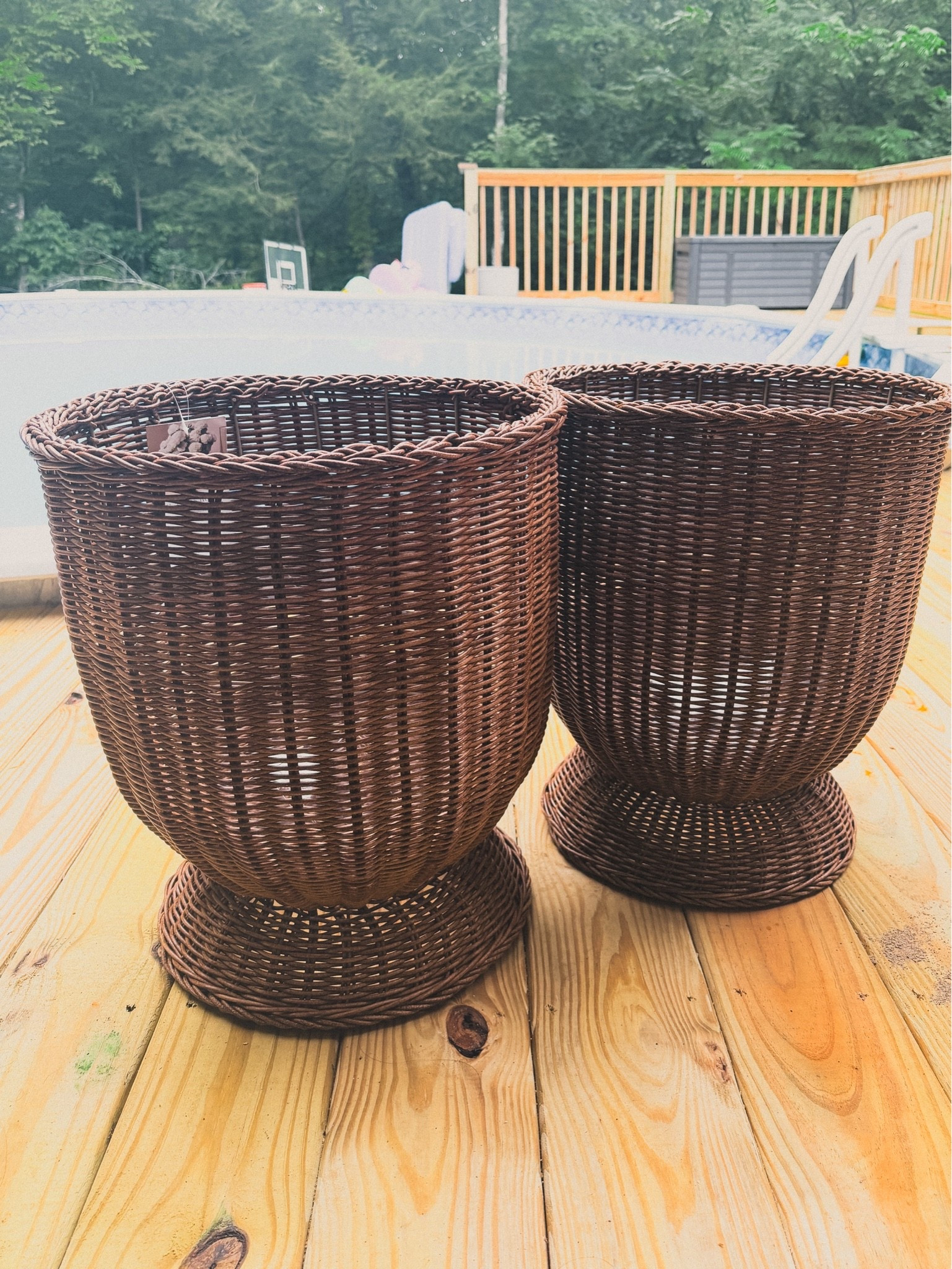 The planter that instantly makes your porch look designer without the designer price tag. This woven urn planter has the perfect high-end look for fall mums, ferns, olive trees, or seasonal stems. The warm brown woven texture adds so much charm and makes your front porch feel polished year-round. One of those pieces you’ll use season after season.

Shop this My Texas House woven urn planter through my LTK.

#LTKSaleAlert #LTKHome #LTKSeasonal