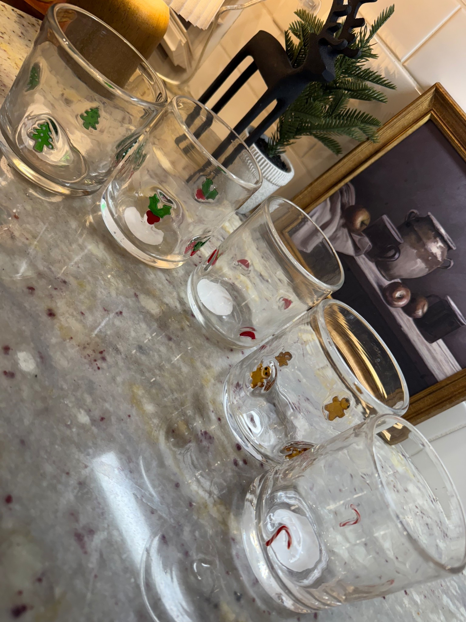 The cutest Christmas glasses from target! Look alike Anthropologie! Only $8!

#LTKParties #LTKSeasonal #LTKHoliday