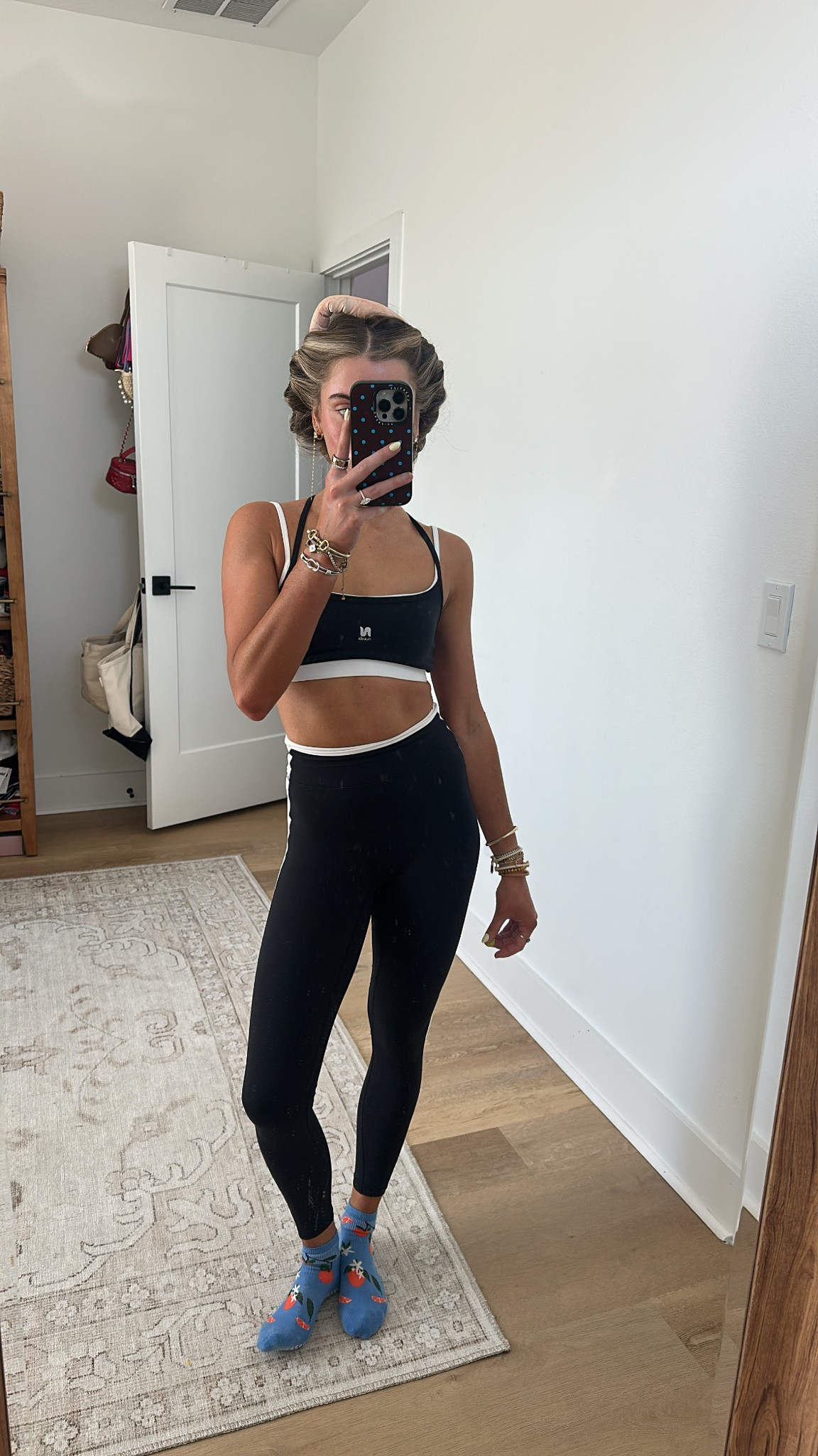 Nuuds contrast layer sports bra size XS and contrast leggings size XS. Experience twice the confidence with this sleek, dual-layer bra designed to support you through any pace or plan. Crafted with a supportive base layer and a smooth, sculpting top layer, it creates an elevated “double bra” look that adds coverage without any extra bulk. Adjustable straps and removable pads let you personalize your fit. These leggings offer a smooth, second-skin feel without the squeeze, staying fully opaque through every stretch and snapping back into shape wear after wear. A sleek contrast detail and supportive, refined fit add a touch of polish, delivering performance-level function—no workout required.

#LTKmorningroutine #LTKfitnessgoals #LTKActive