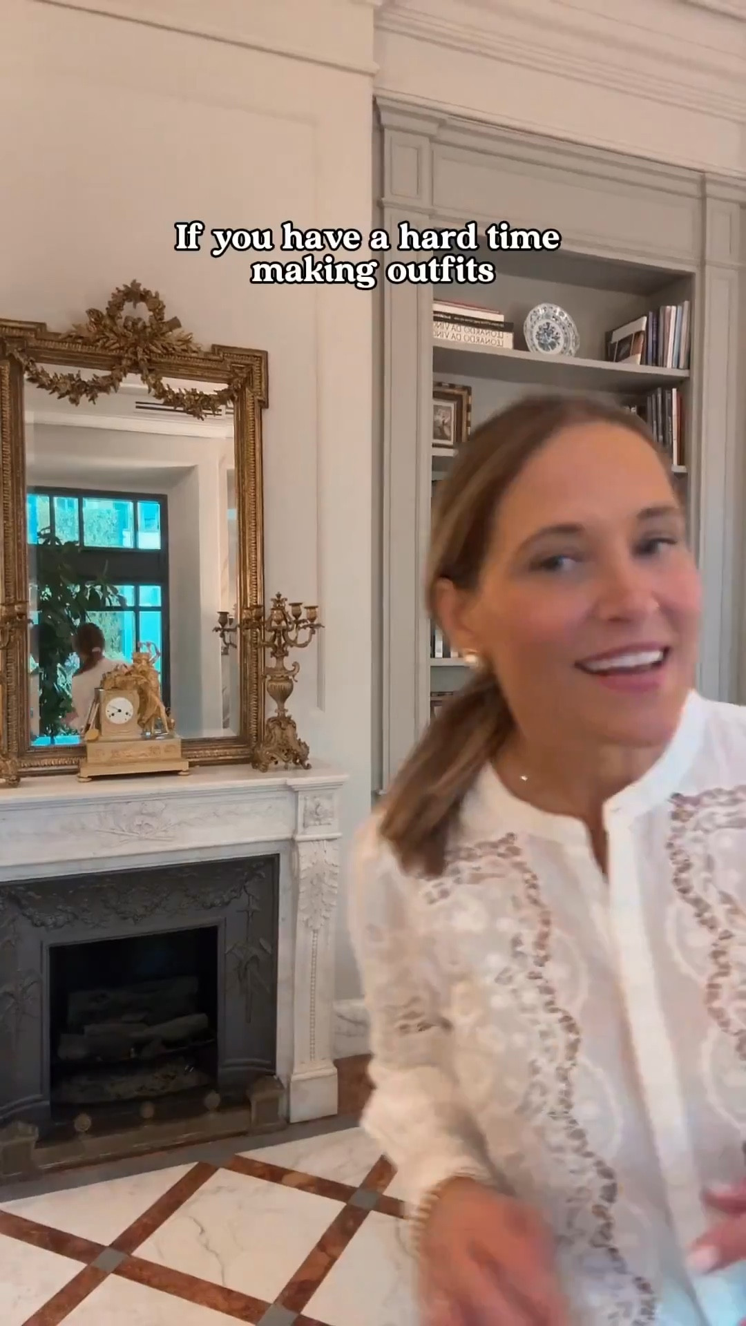 5 classy pieces to keep in your closet! 
1. Lacey tops
2. Rafia bag
3. Linen dresses and pants 
4. Soft white jeans
5. Ballet flats
m

#LTKootd #LTKMidsize #LTKOver40