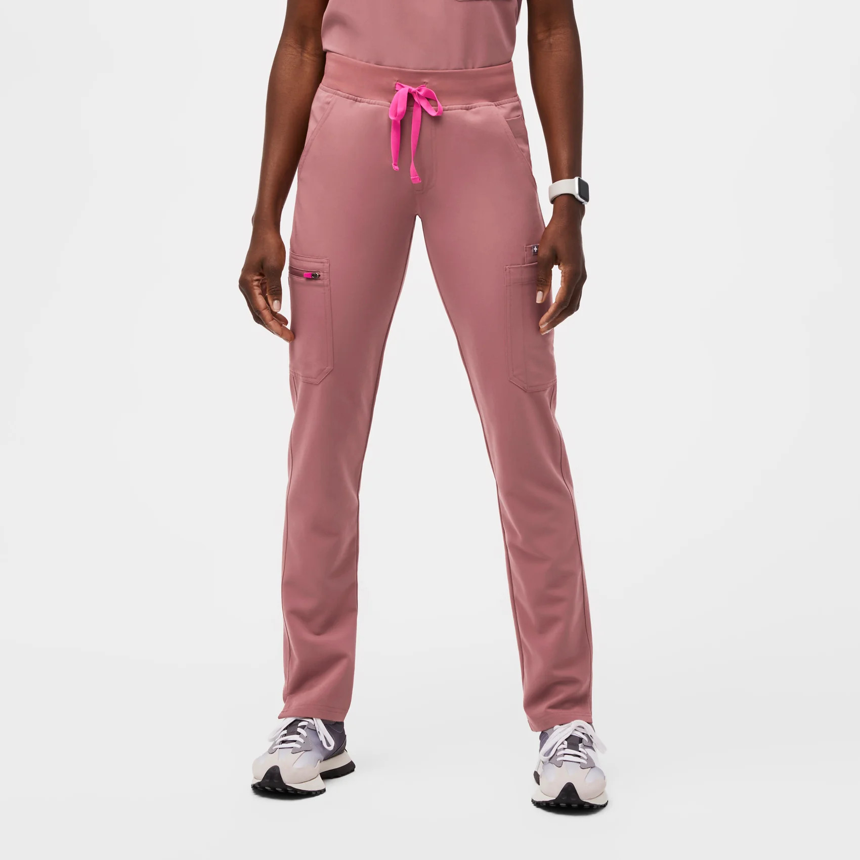 Women’s Yola™ Skinny Scrub Pants 2.0 - Mauve · FIGS | FIGS