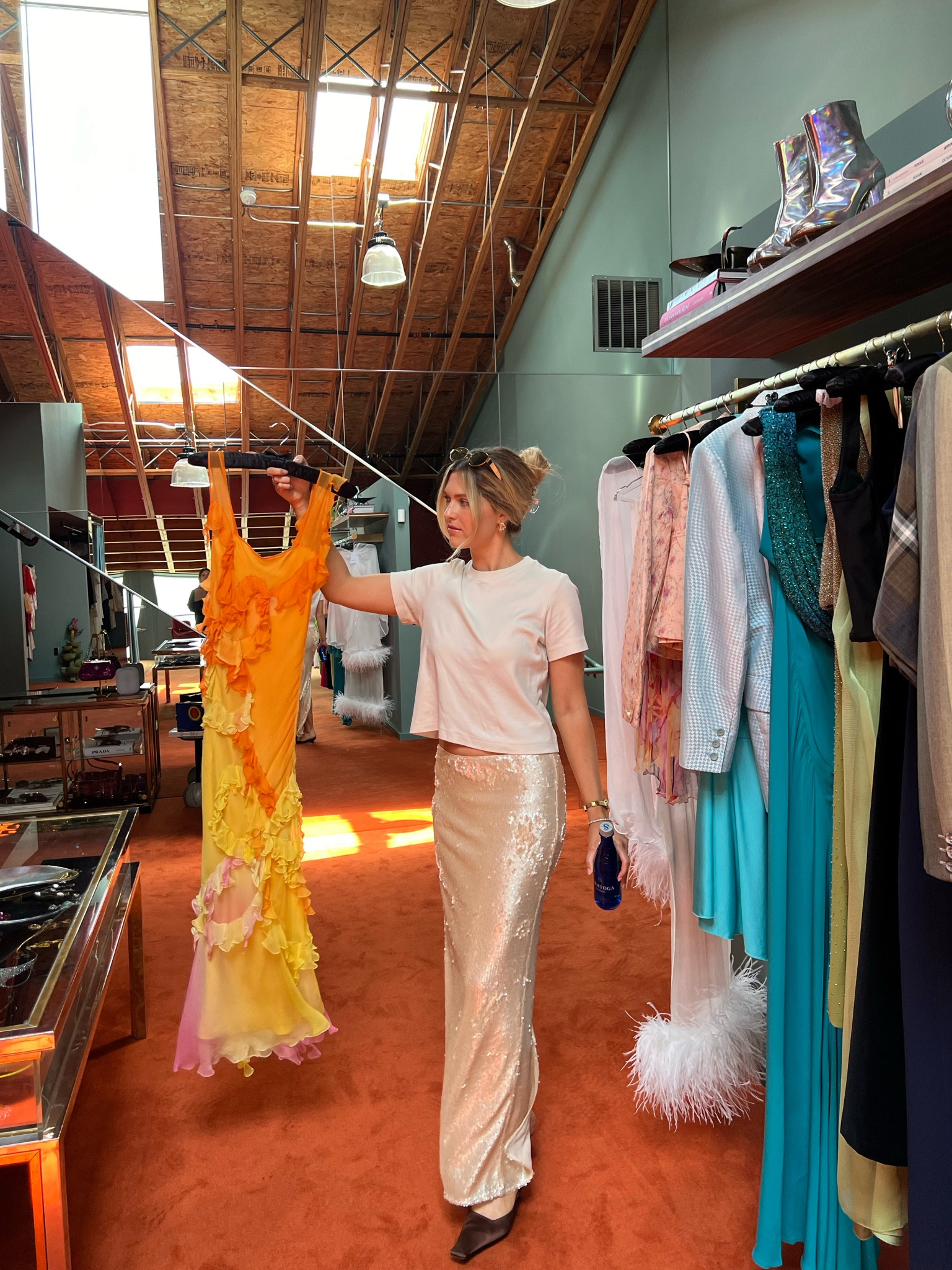 what I wore vintage shopping. The best white tee. Statement sequin skirt. My favorite skirt at the moment. 