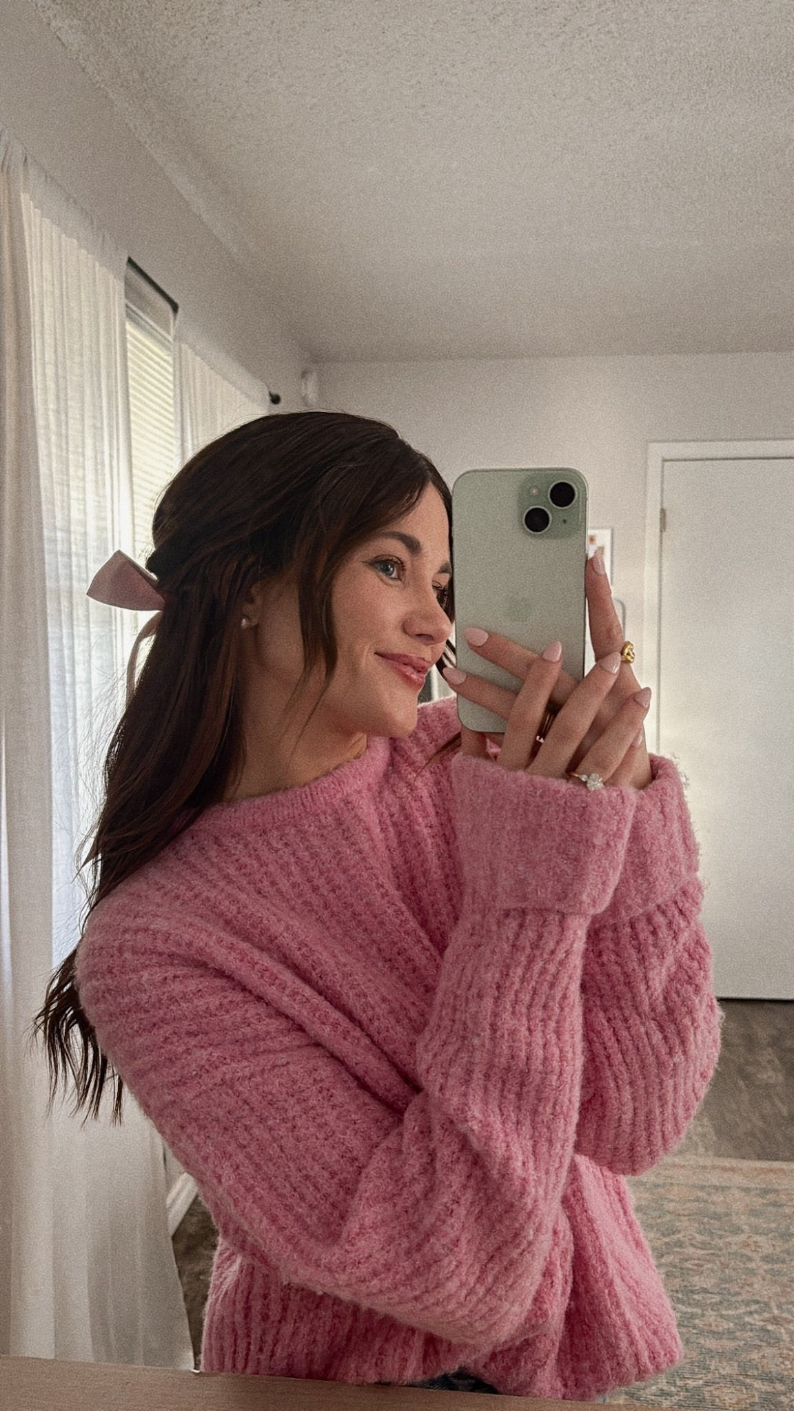 Coziest pink sweater💕

#LTKootd #LTKgrwm #LTKSaleAlert