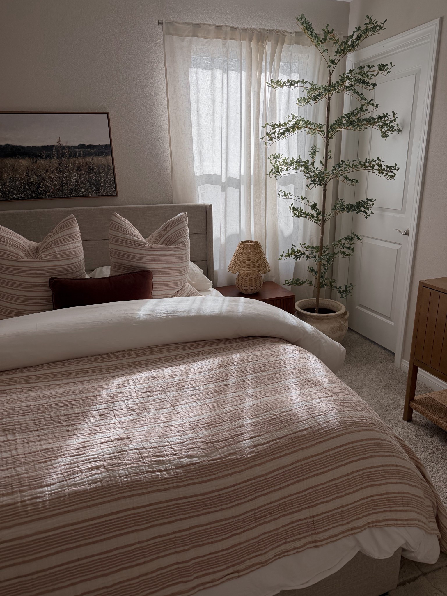 Guest bedroom links ☁️  

#LTKHome
