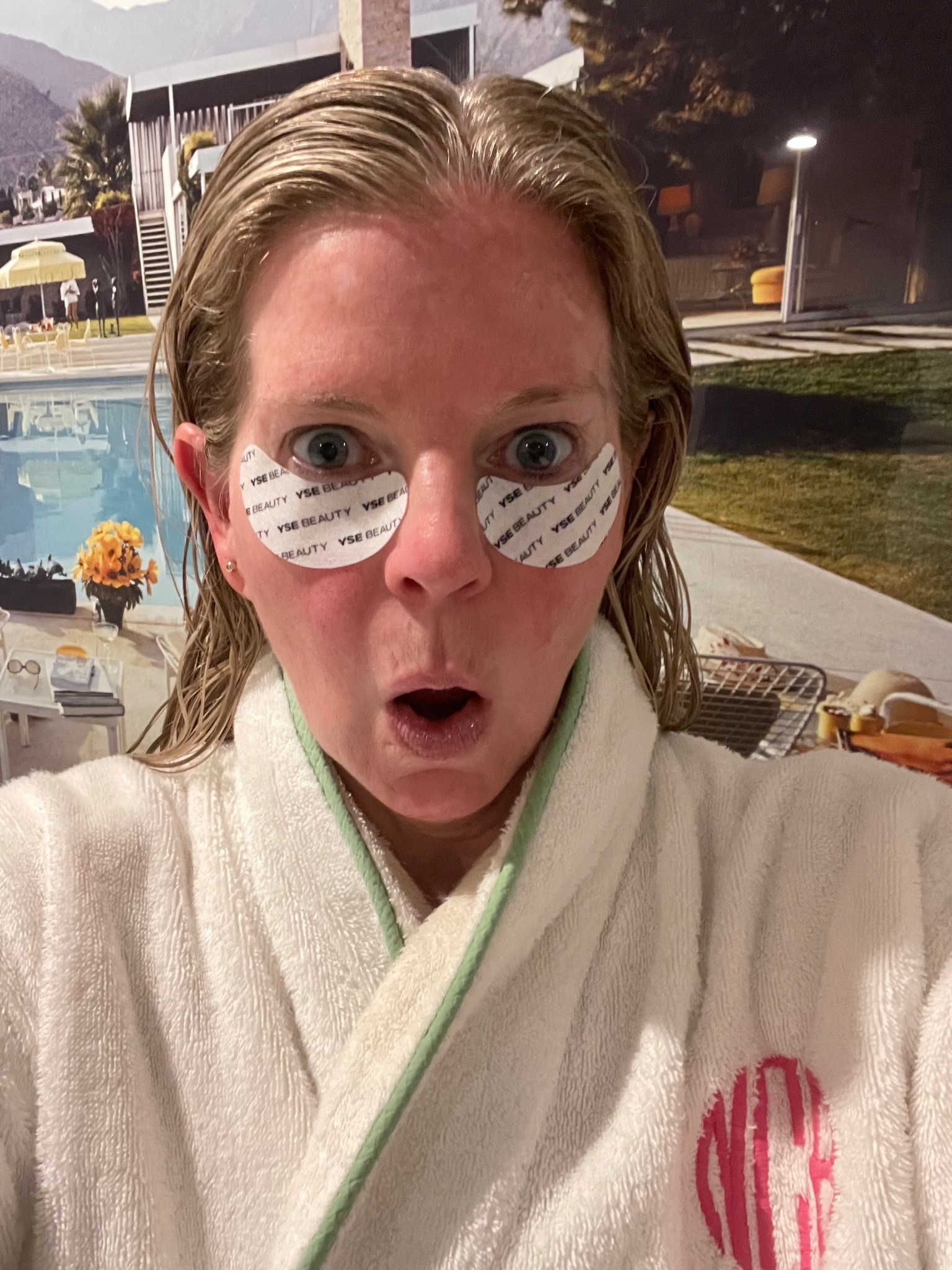 I swear by these eye patches! They're so good to de puff my eyes! 👏🏻👏🏻

#LTKBeauty #LTKOver40 #LTKmomlife