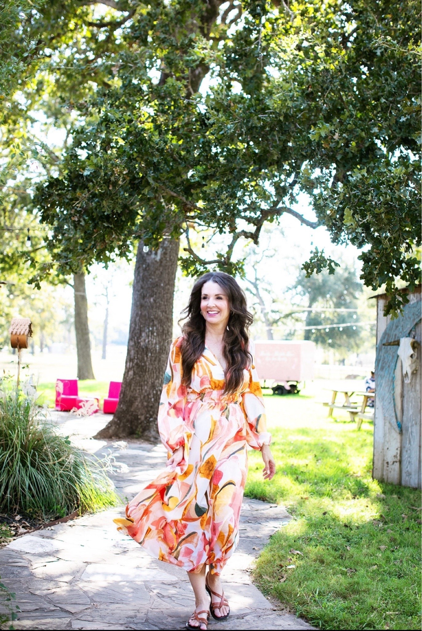 This dress is perfect for the fall! It makes a great summer to fall transition piece! Women’s fashion, fall fashion, fall ootd, fall outfit inspo, fall outfit, fall style, fall dress, trendy fashion

#LTKOver40 #LTKSeasonal #LTKStyleTip