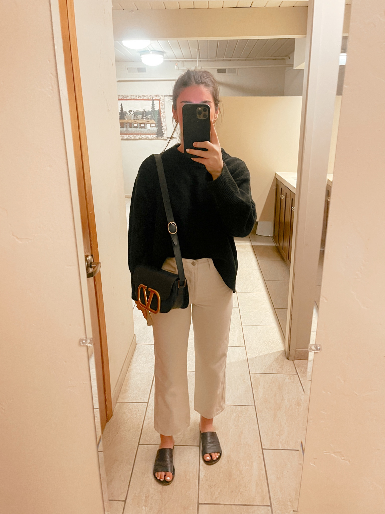 Vacation fit check! Finally got out of the TX heat and went to Montana 🌟🌟🌟 

#vacation #nuuly #amazon #work #cozy

#LTKunder100 #LTKstyletip #LTKunder50