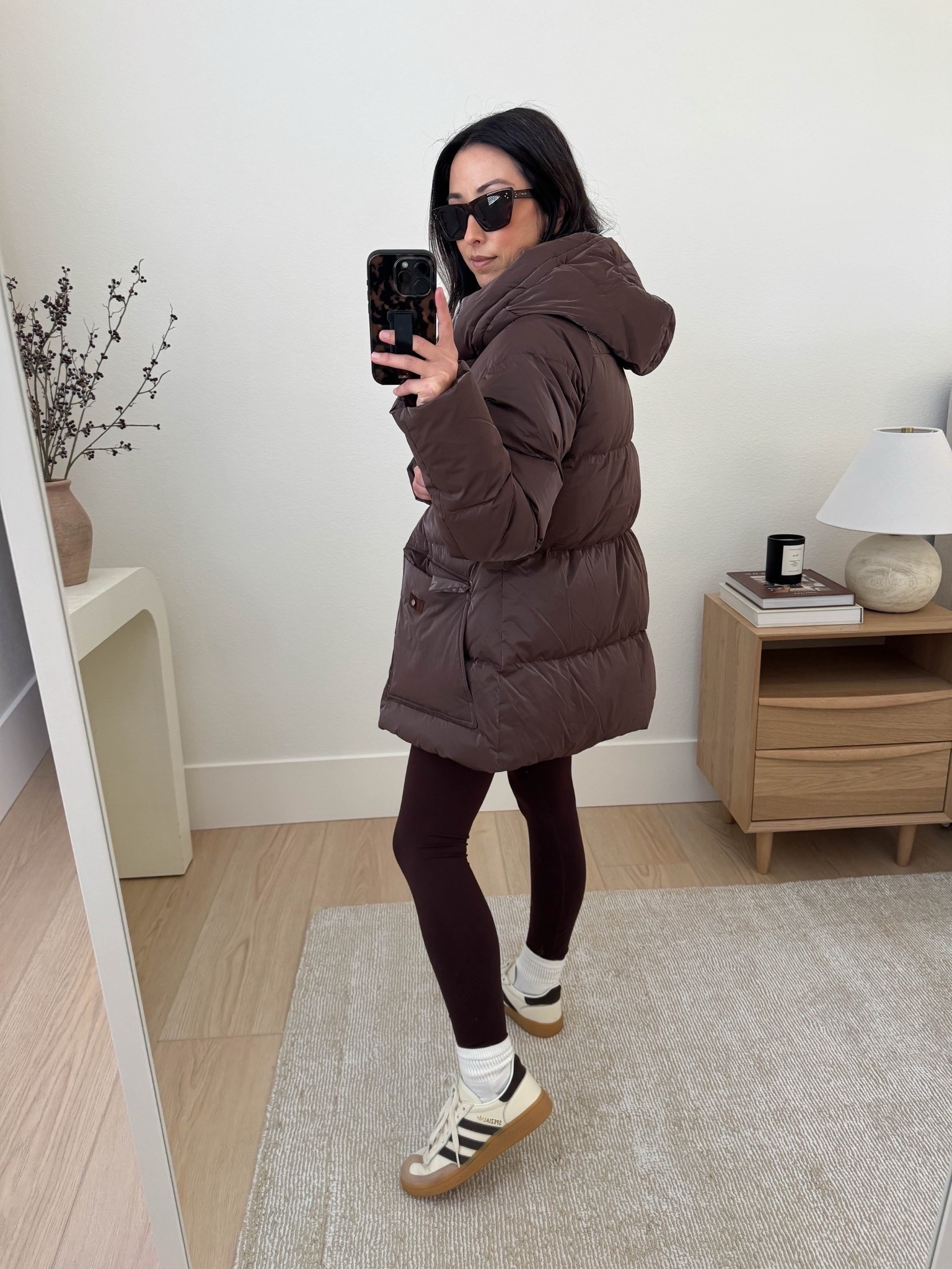 Cozy cold weather outfits. 

Varley puffer xs
Varley leggings small
Amazon socks
Adidas spezial 4 mens
Celine sunglasses

Petite style, winter outfits, winter style 



#LTKPetite #LTKSeasonal
