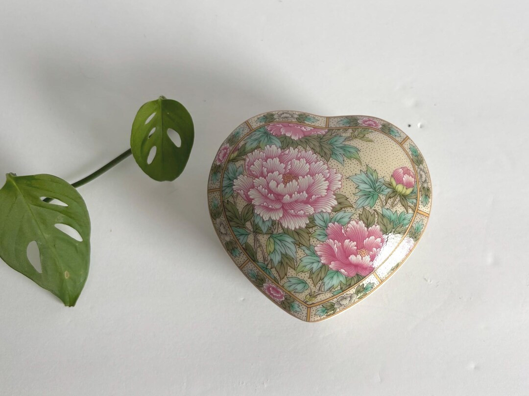 Vintage Floral Heart Trinket Dish – Pink Peony Porcelain Heart Bowl, Decorative Vanity Dish. | Etsy (US)
