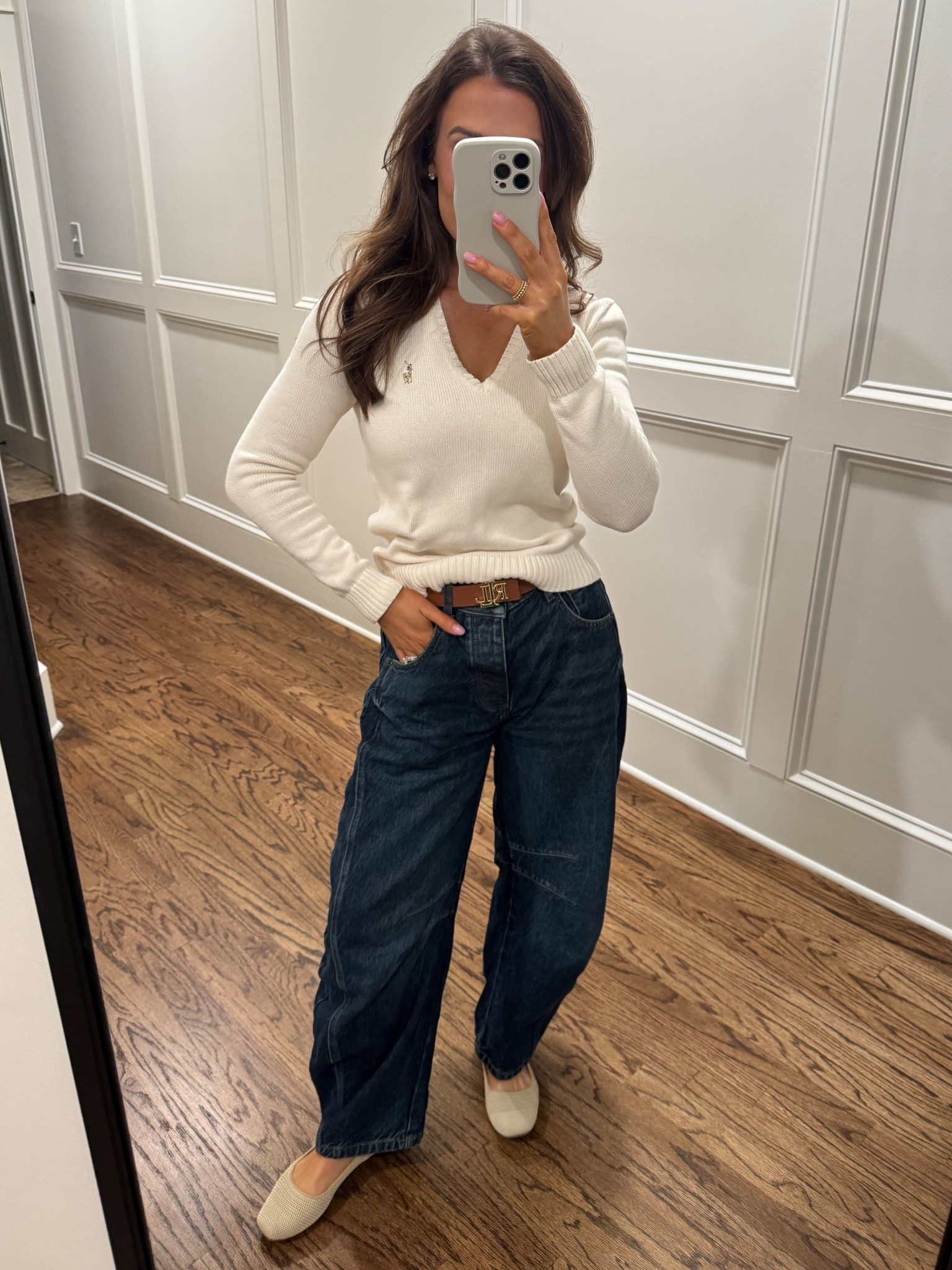 My favorite pair of jeans- EVER! Wearing a size 26 ✨

#LTKPetite #LTKootd #LTKSpringSale