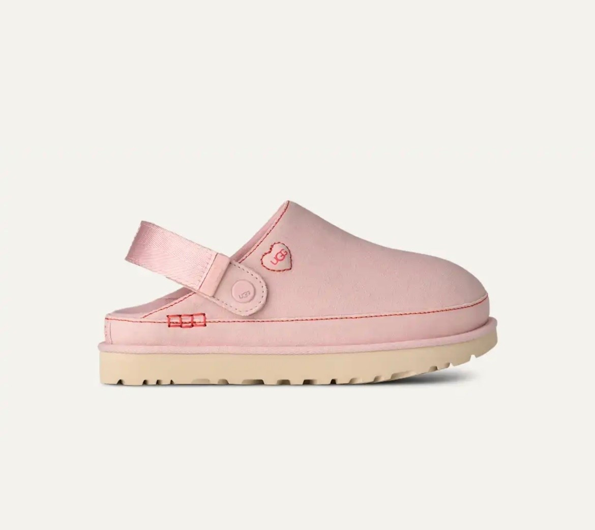 Super cute Valentine’s Day collection Uggs! The styles you love in a Valentine’s Day print 

#LTKValentine