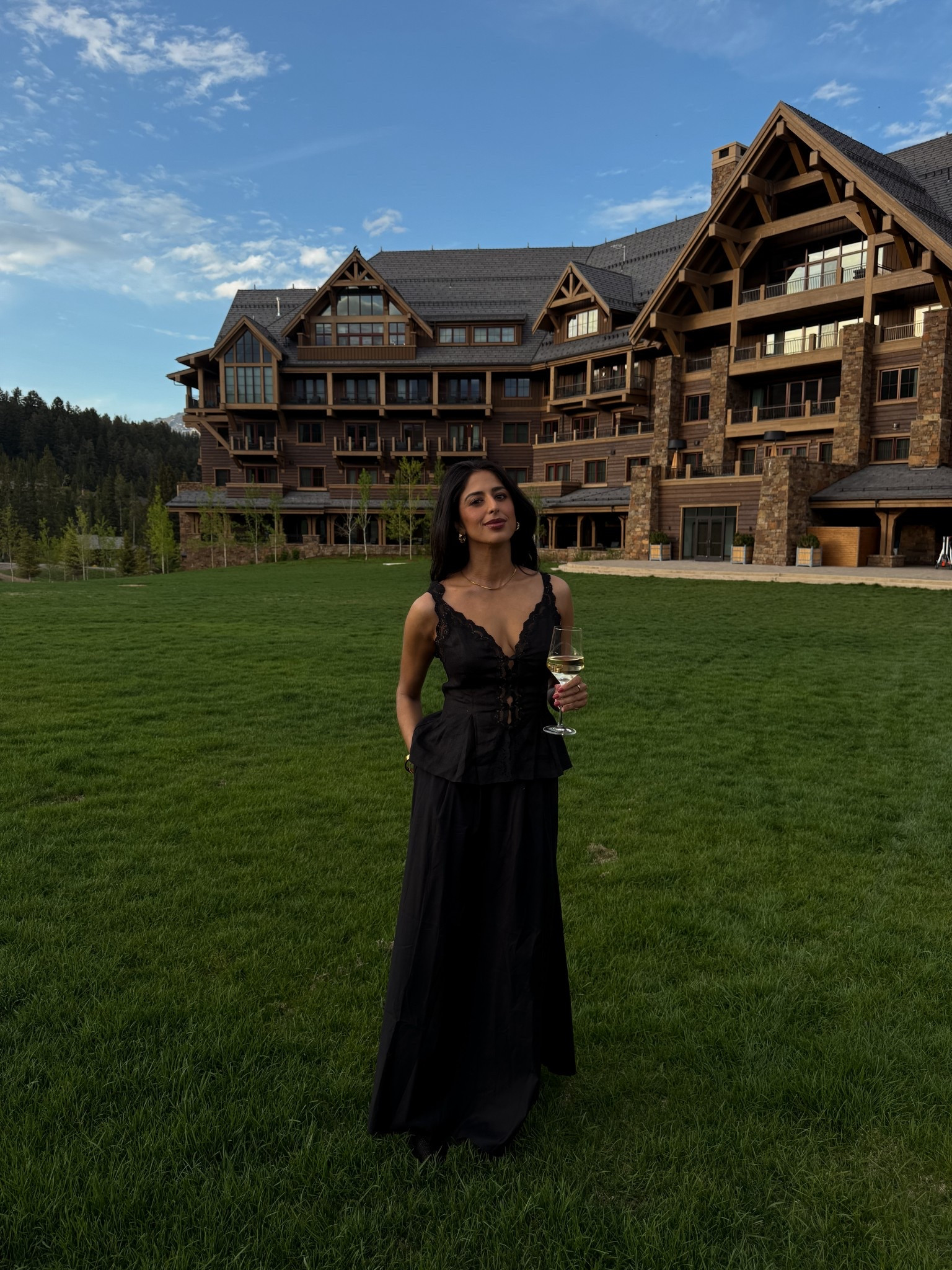 Happy Friday from Montana 

#LTKSummerEdit #LTKStyleTip