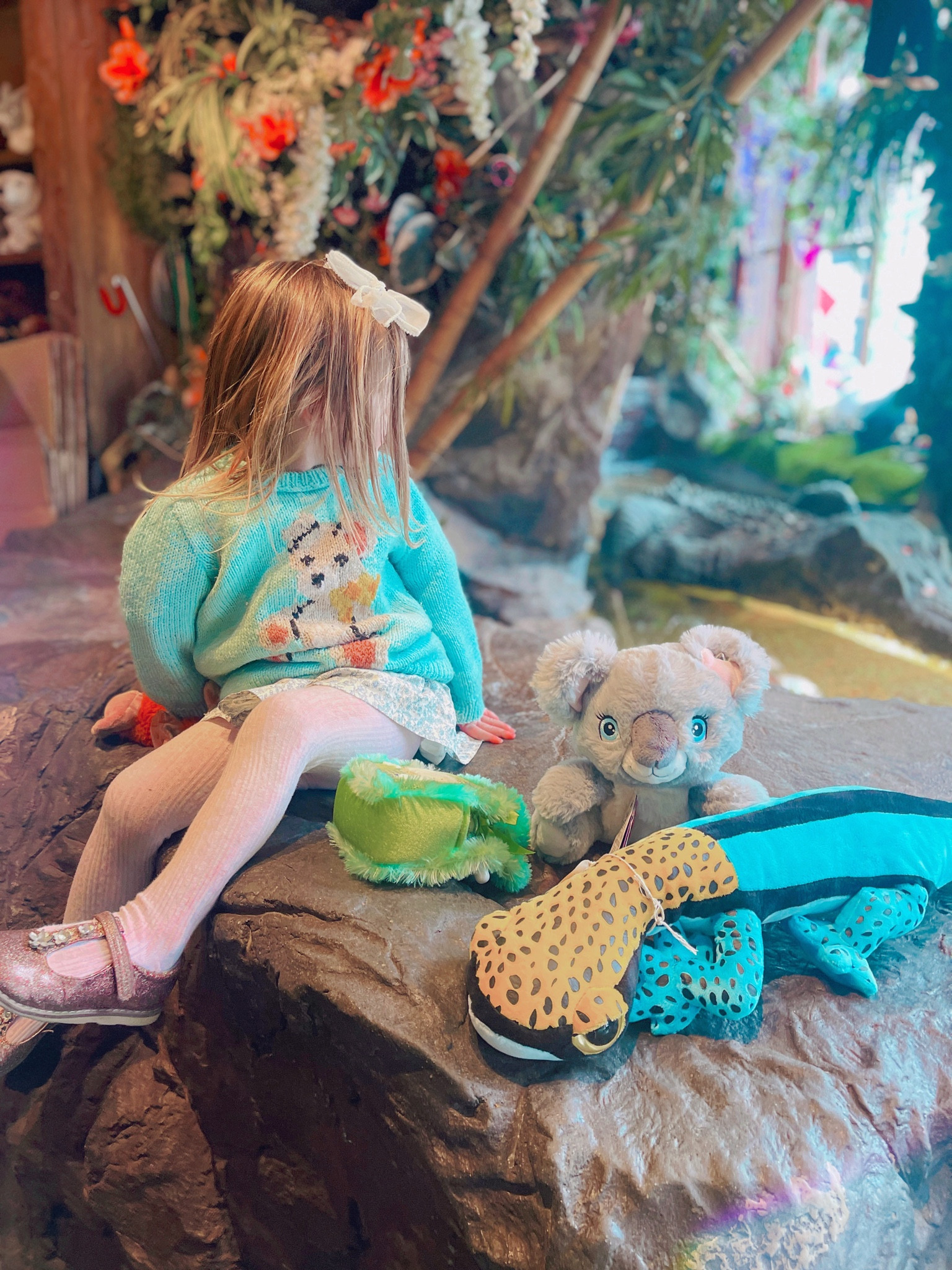 We had such fun at the Rainforest cafe the other day and Lyra fell in  love with these cuddly jungle toys and we had to take the koala home . These are great gifts for Christmas and birthdays .
Lots are on sale so it’s a good time to buy them .
#toys #animaltoys #saletoys #christmasgifts #jungletoys #softtoys #toddlergifts #kidstoys 

#LTKkids #LTKbaby #LTKsalealert