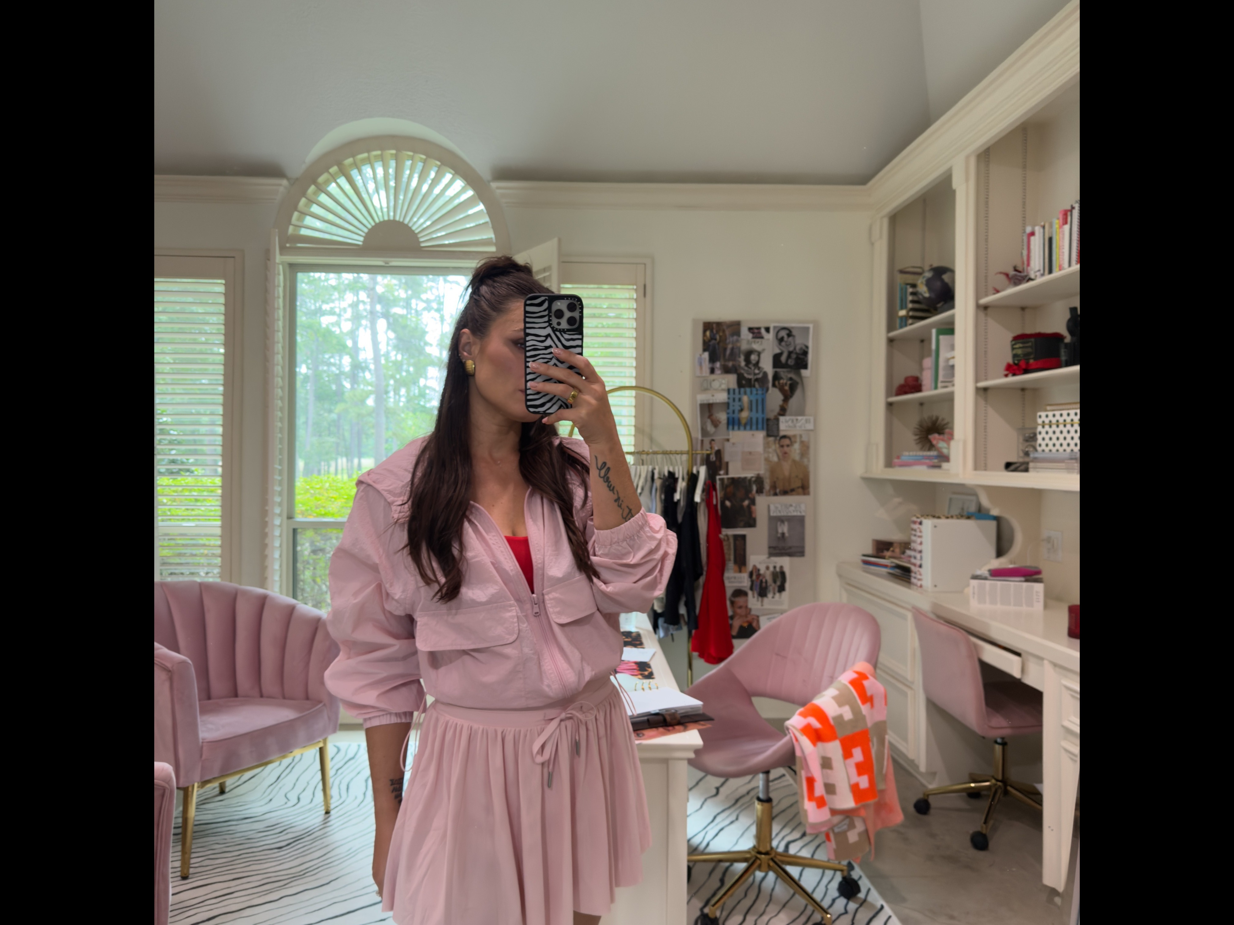 A pink athletic set under $25 that actually looks put together — Old Navy is out here doing the most and I'm not mad about it.
The High-Waisted Mesh Skort and the Full-Zip Windbreaker in Fairytale Rose. The skort has built-in shorts with a pocket. The jacket zips all the way up so it functions as an actual layer, not just a vibe. Together they look like you spent three times this.
Real talk: this is clearance pricing, which means sizes are going fast and this won't last. If your size is there, don't overthink it.
Wear it to a workout, wear it on a walk, wear it to school drop-off when you want to look like you have your life together. Houston women — this is your color for spring and you know it. 

 #LTKover40 #LTKmom #LTKstyletip #LTKfitness #LTKsalealert #LTKunder50 #LTKactive #LTKspringoutfit #pinkathleticset #oldnavystyle