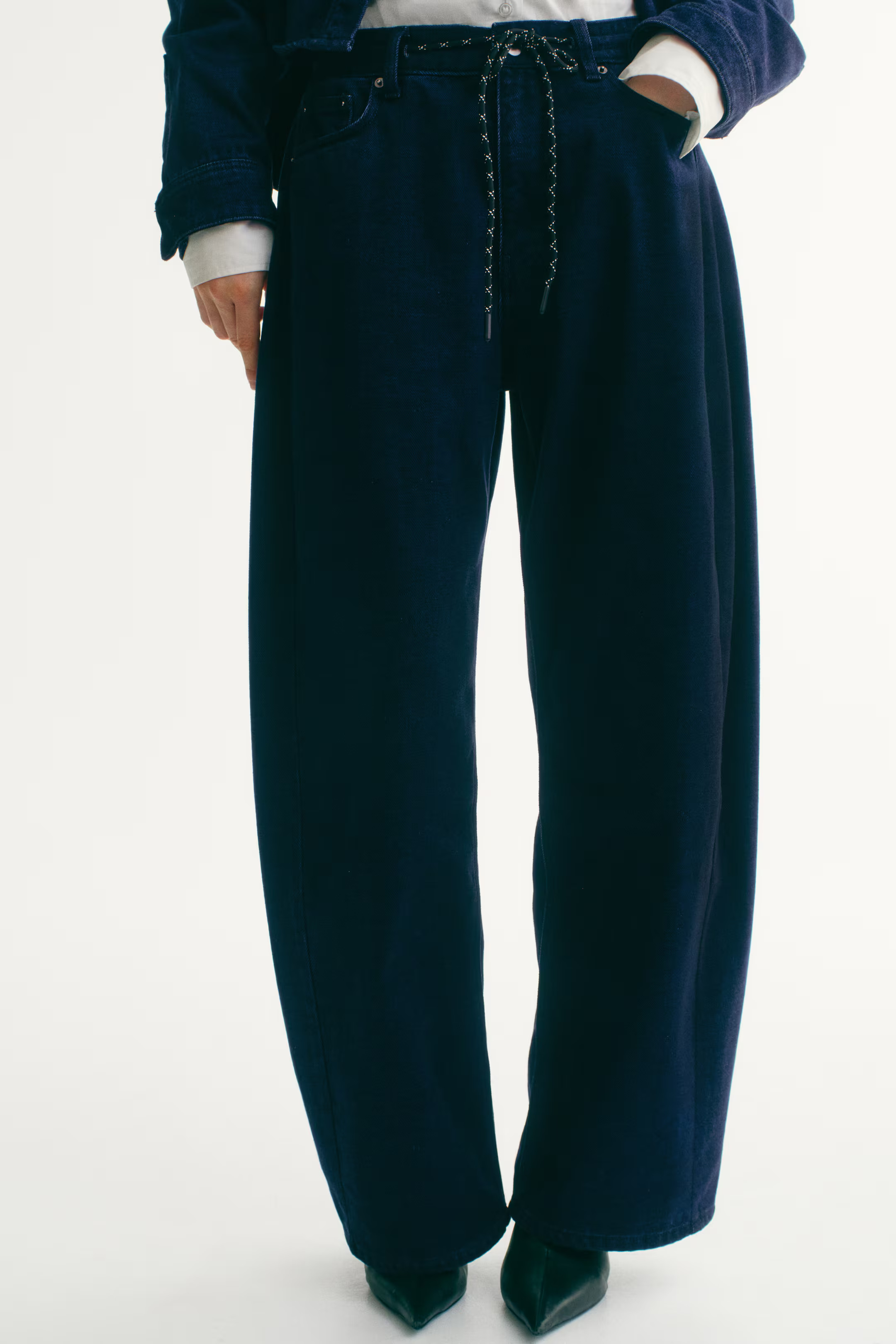 Barrel Regular Jeans | H&M (UK, MY, IN, SG, PH, TW, HK)