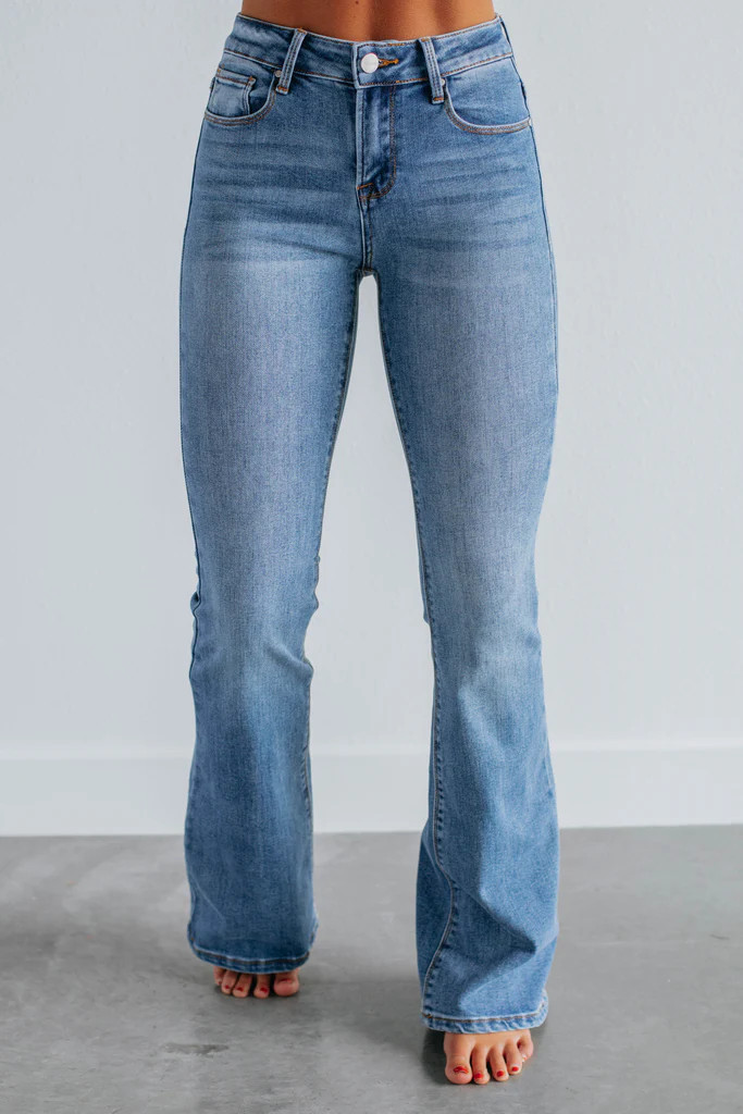 Dorian Risen Jeans - Medium Wash | Wild Oak Boutique
