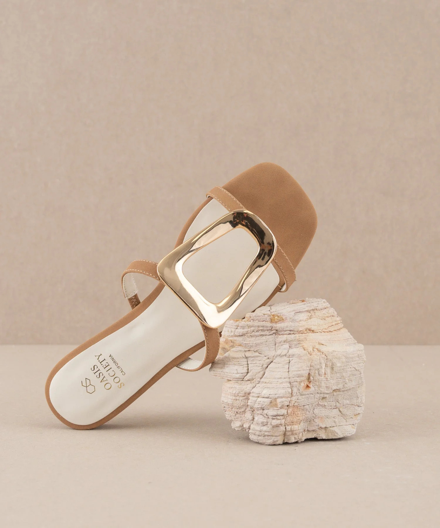 The Amiyah | Camel Statement Buckle Sandal | Oasis Society