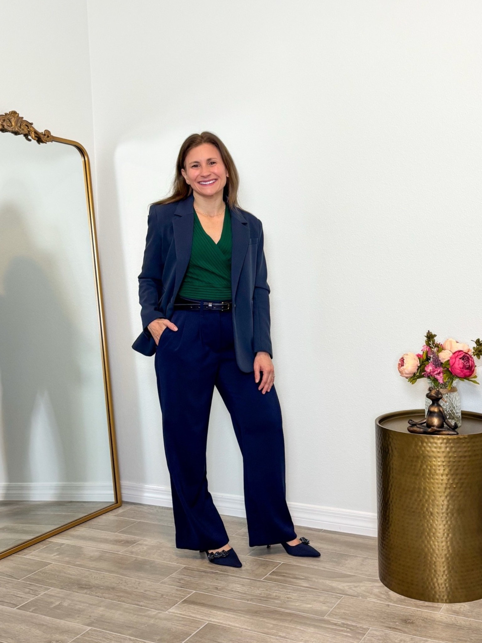 Office look with paired power colors: navy and green 

#LTKPetite #LTKWorkwear #LTKSpringSale