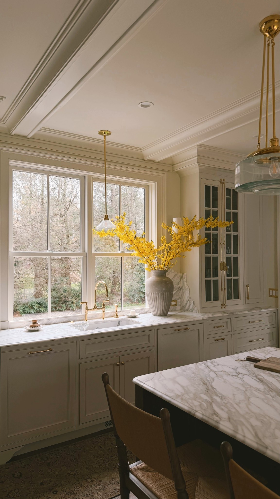 Vessel’s for oversized foraged florals