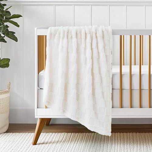 Checkered Baby Blankets Double-Sided Fleece Plush Toddler Blankets for Boys Girls, Lightweight Soft Cozy and Warm Newborn Receiving Throw for Bed, Crib, Couch, Sofa 30 x 40 Inches, White | Amazon (US)