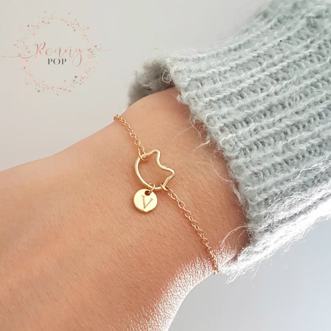 Best Friend Gift Initial Cat Bracelet Disc Necklace Monogram Jewelry Dainty Chain Personalized Gi... | Etsy (US)