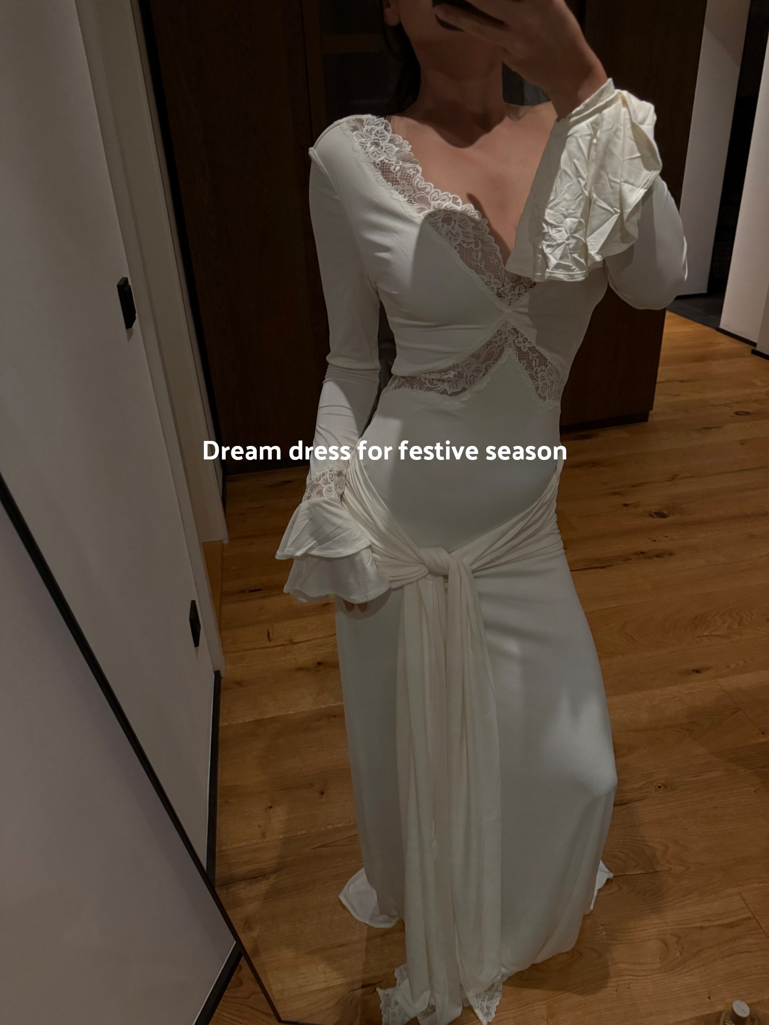 Most beautiful dress🤍 #festiveseason #xmasdress #kleider #dressseason #meshki #holidaydress

#LTKkleider #LTKfestive #LTKwedding