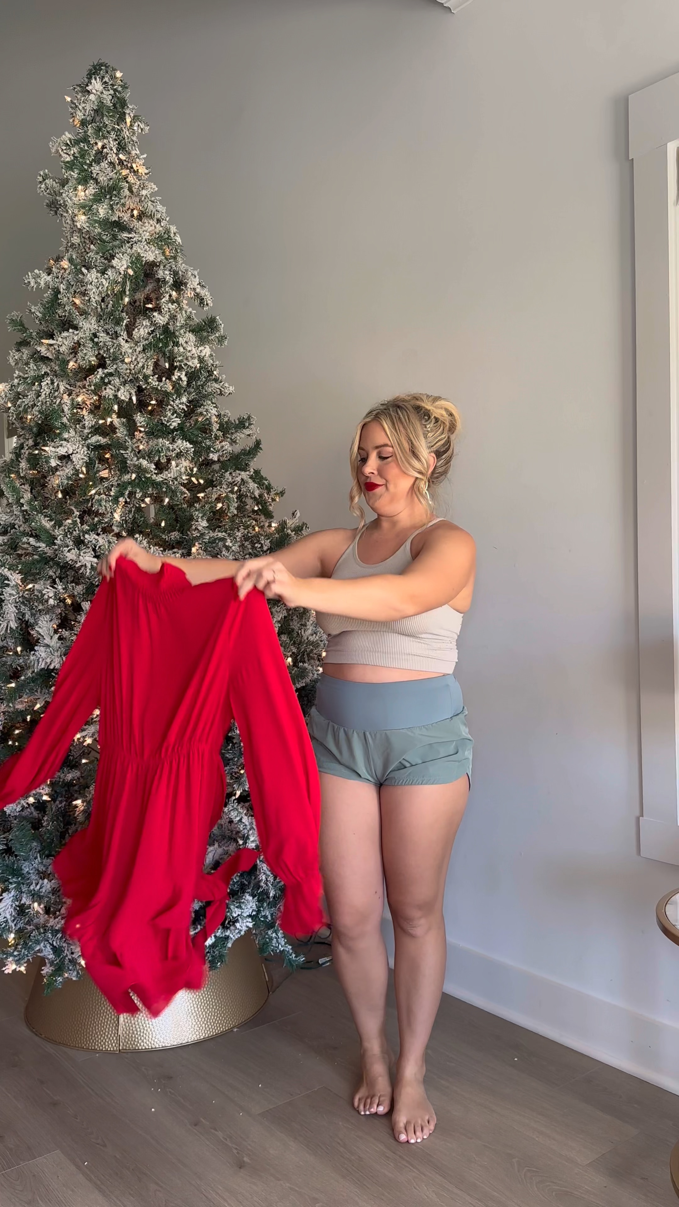 Amazon holiday dress size small. 

#LTKHoliday #LTKGiftGuide